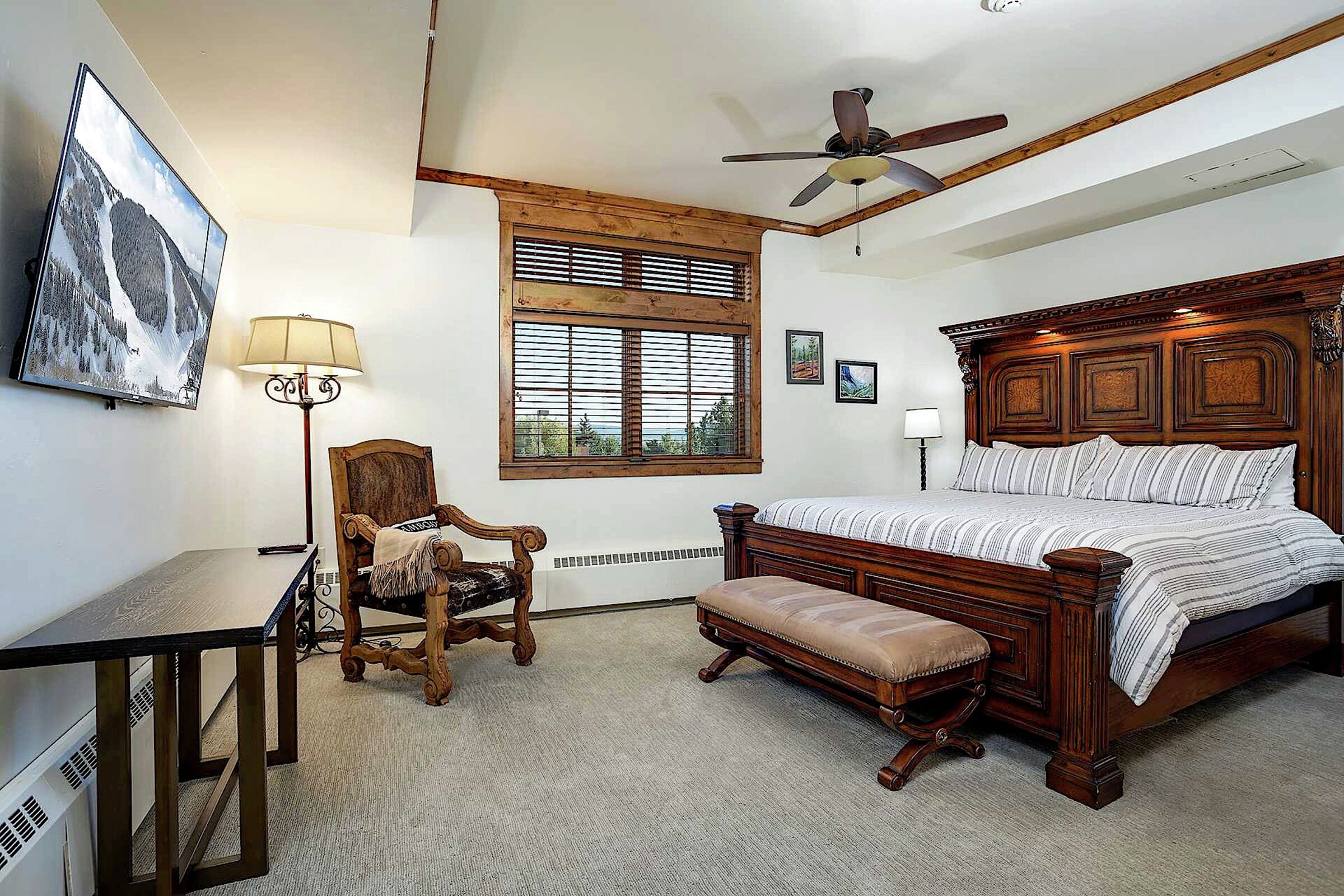 #2B2 - Master Bedroom