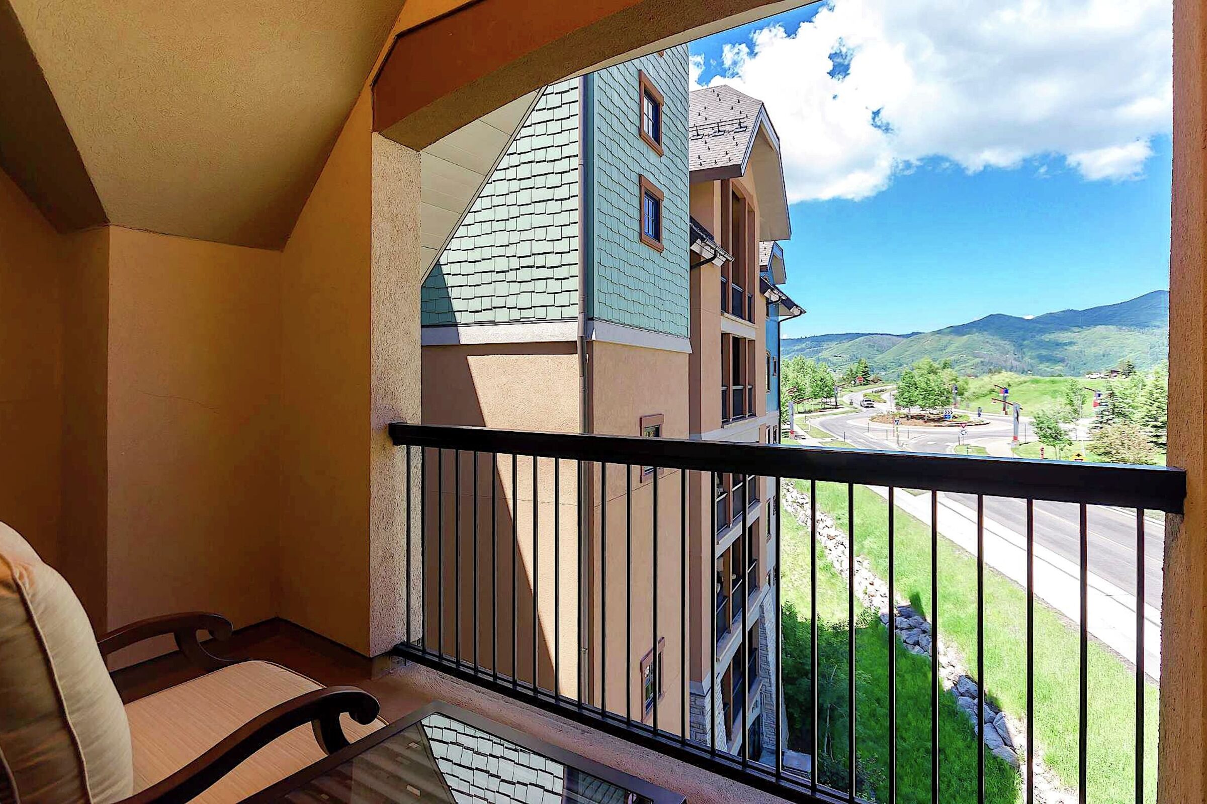 #5D - Balcony