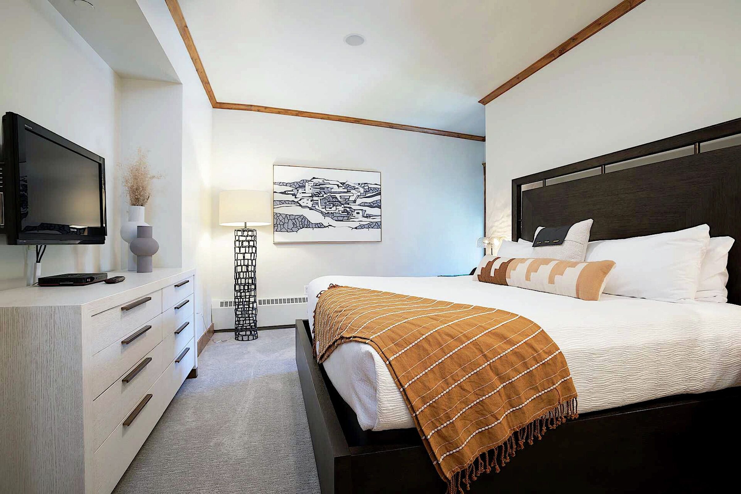#5D - Master Bedroom