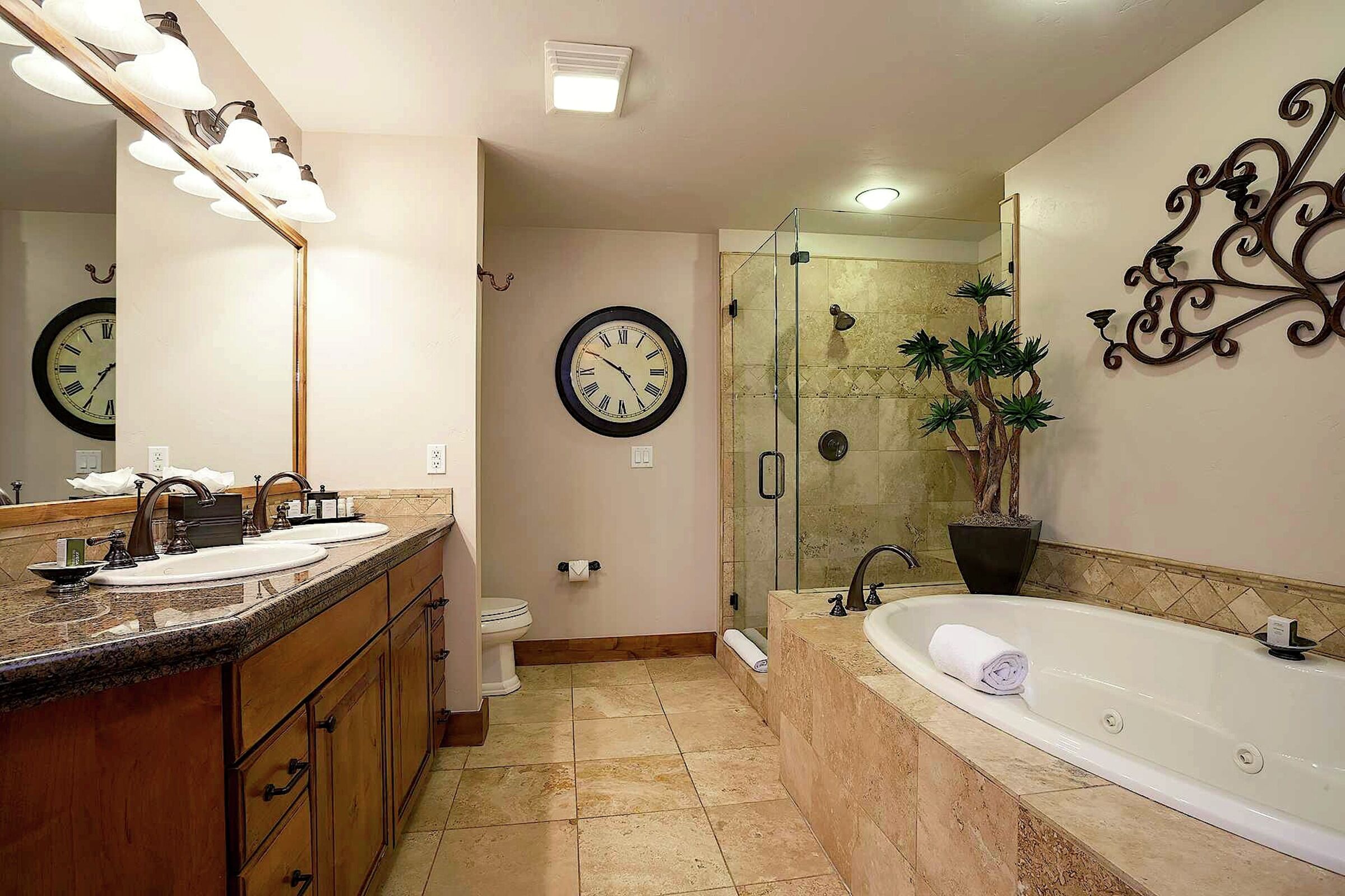 #5E3 - Bathroom