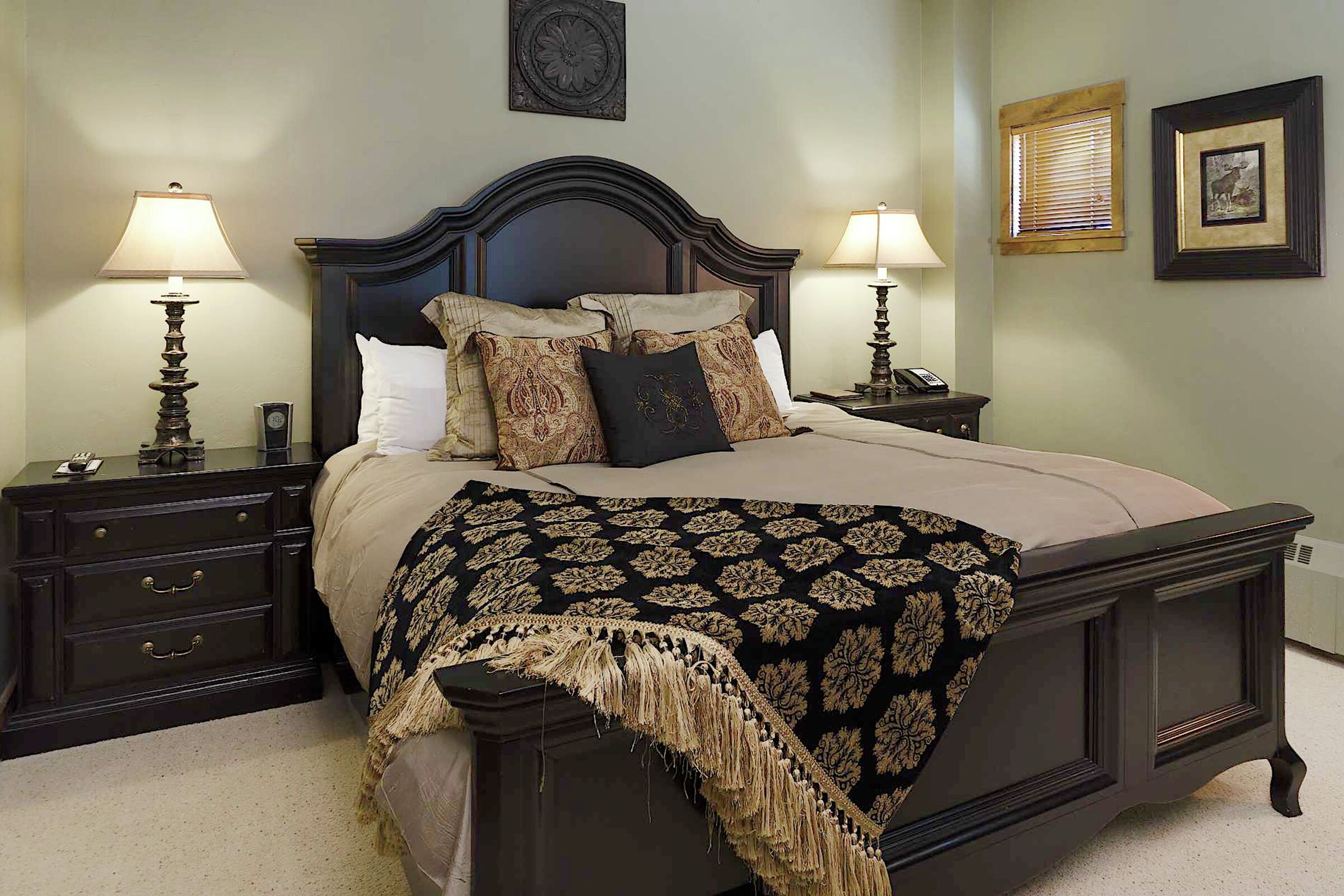 #3A3 - Master Bedroom