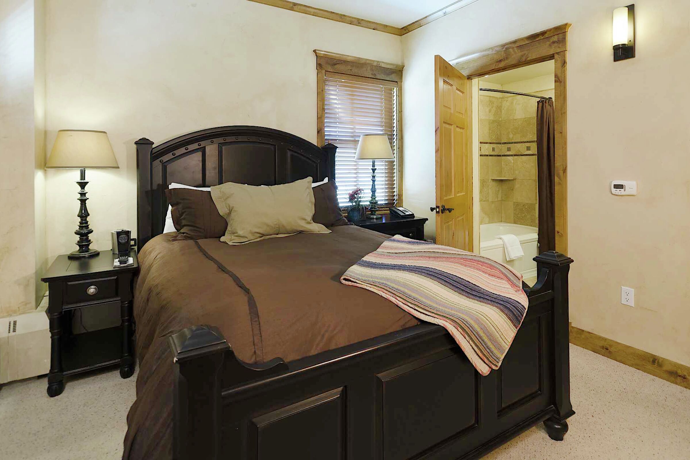 #3A3 - Bedroom