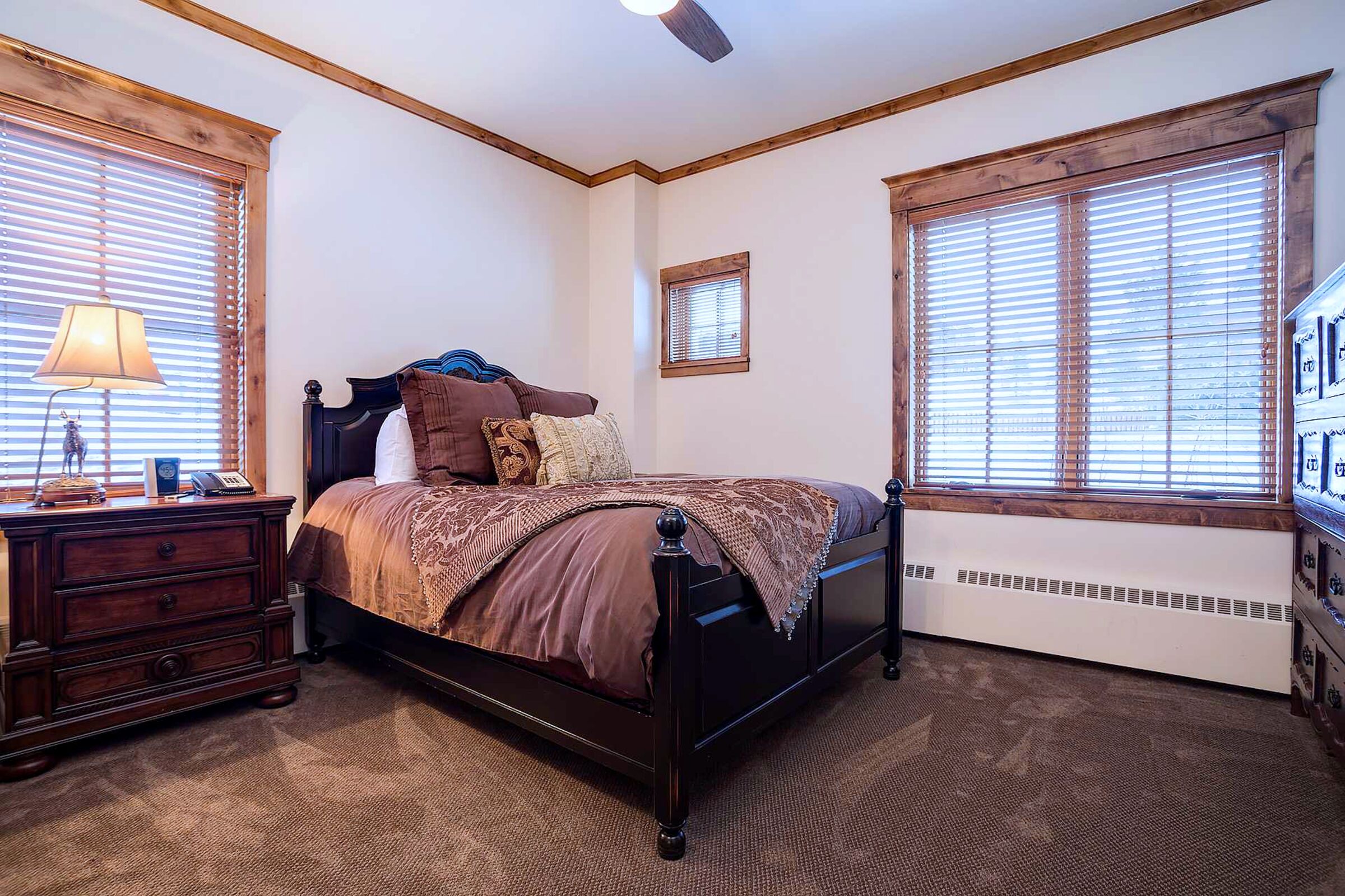 #2E3 - Bedroom