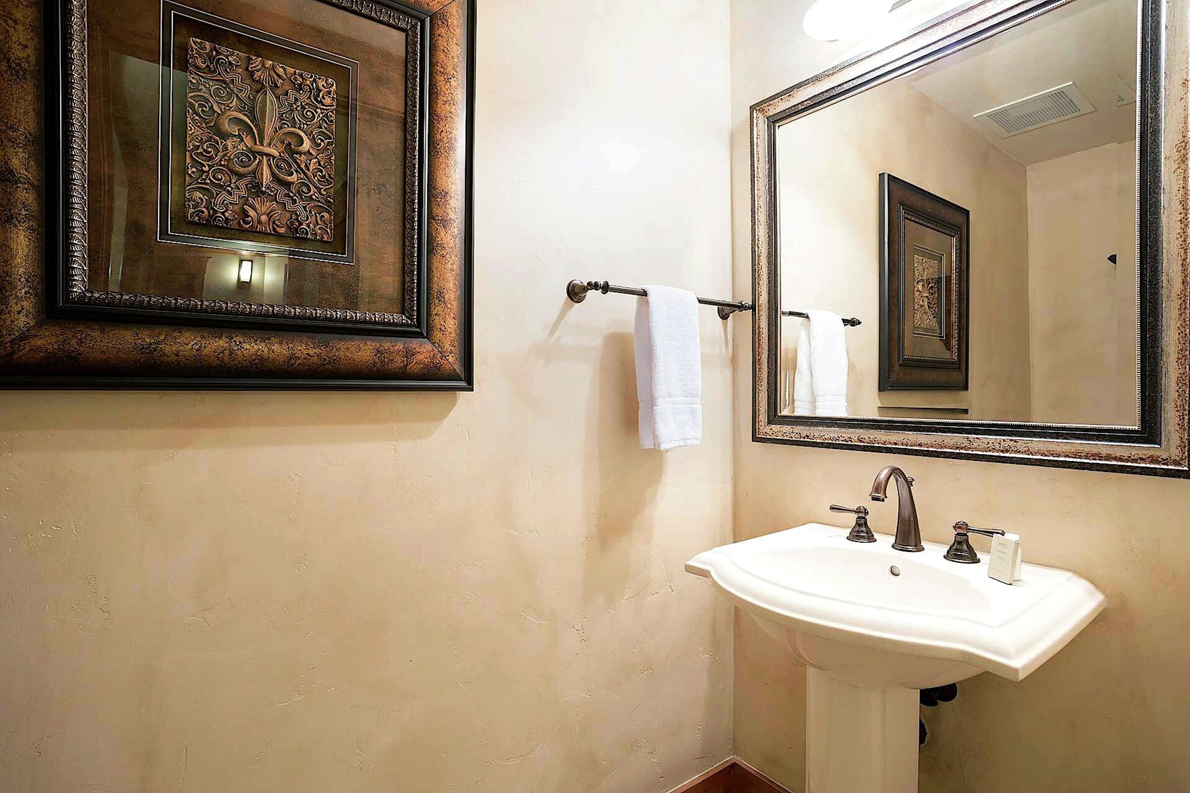 #2A3 - Bathroom