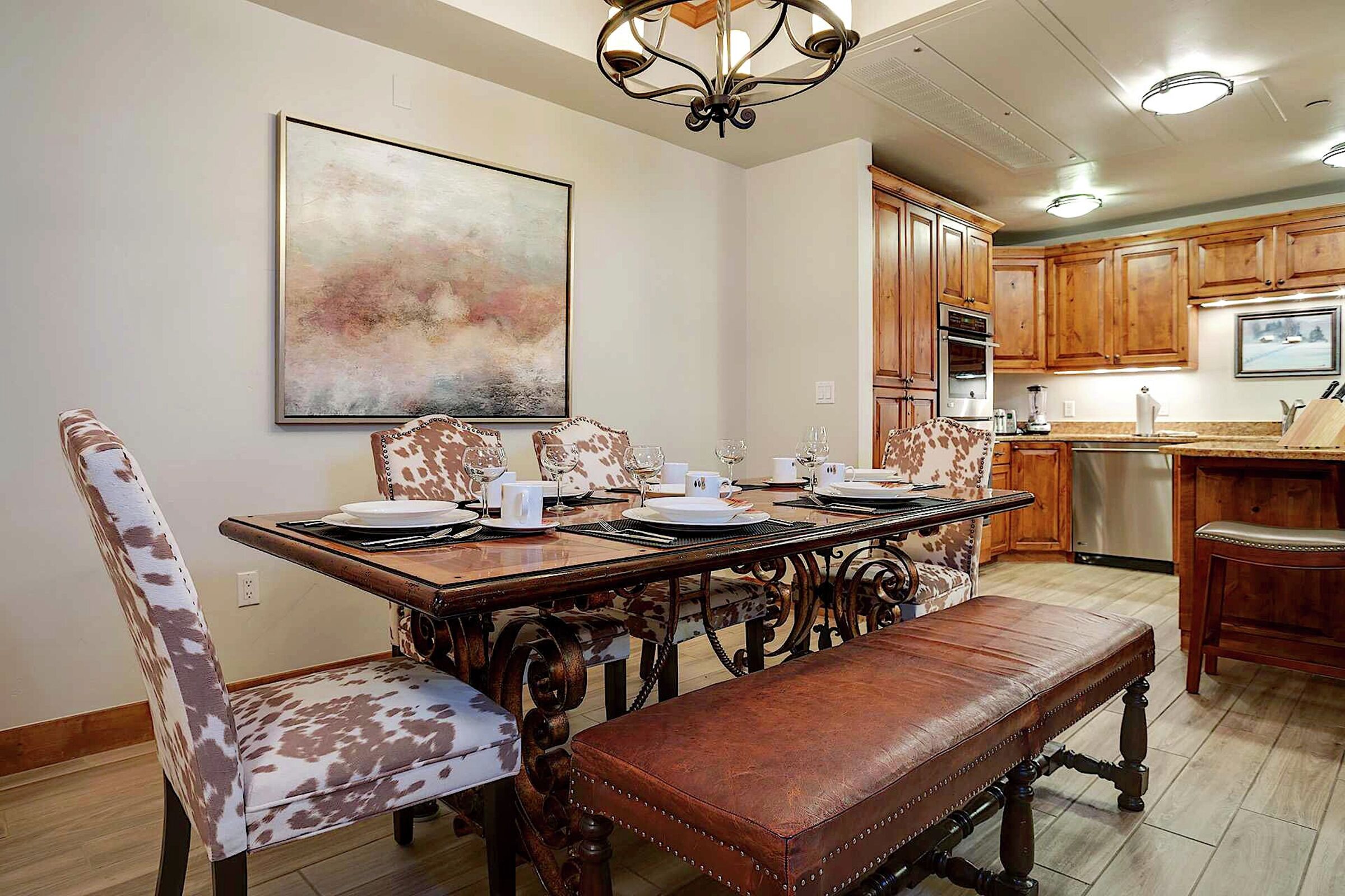 #3B - Dining Room