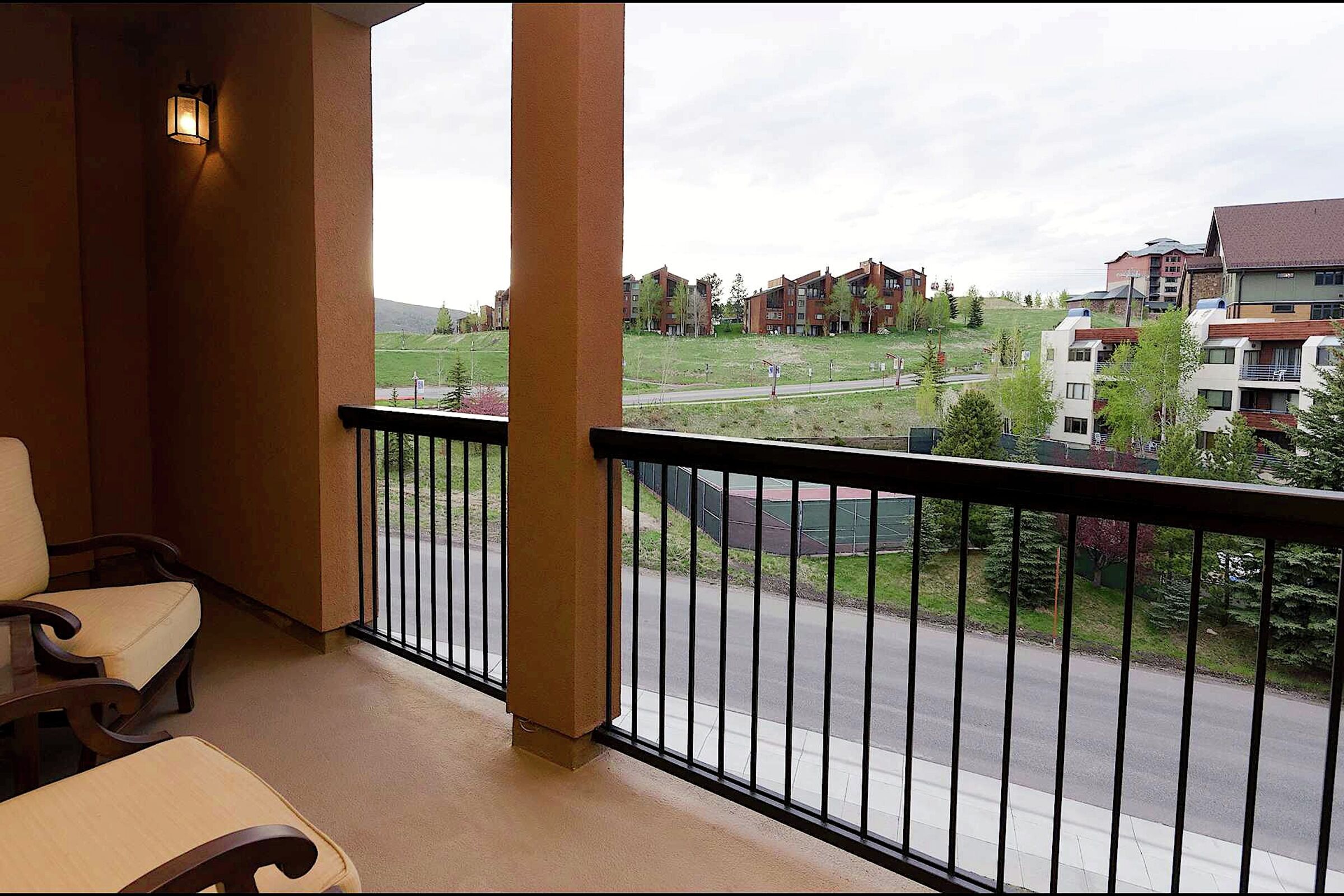 #5E - Balcony