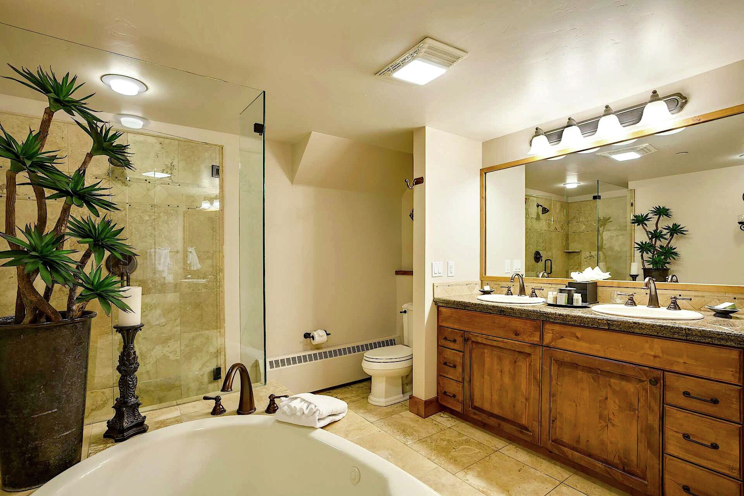 #6A - Bathroom