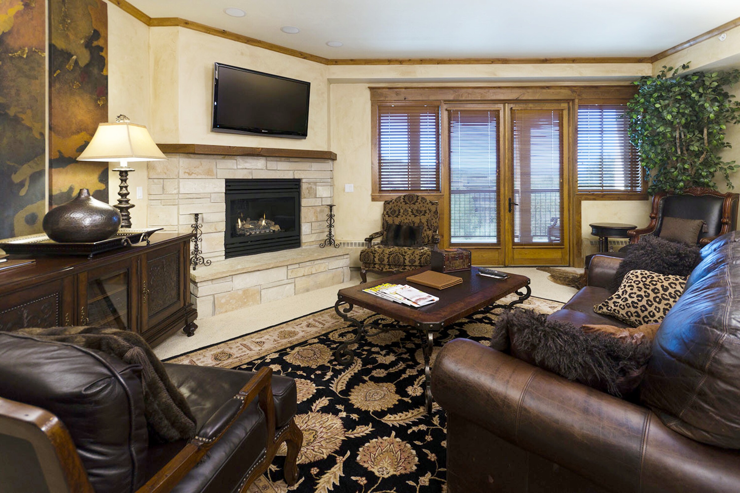 #3A - Living Room