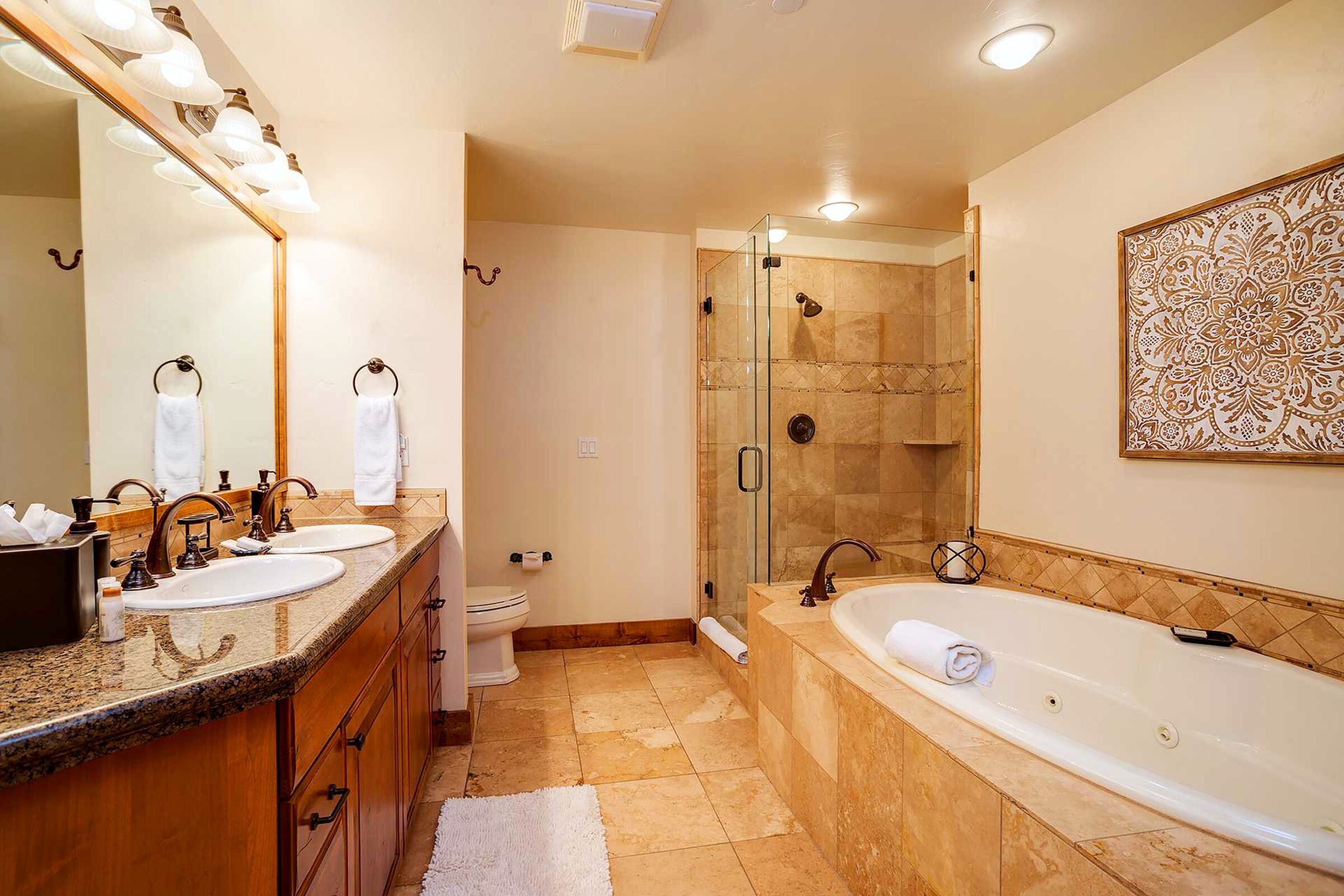#4E - Master Ensuite Bathroom