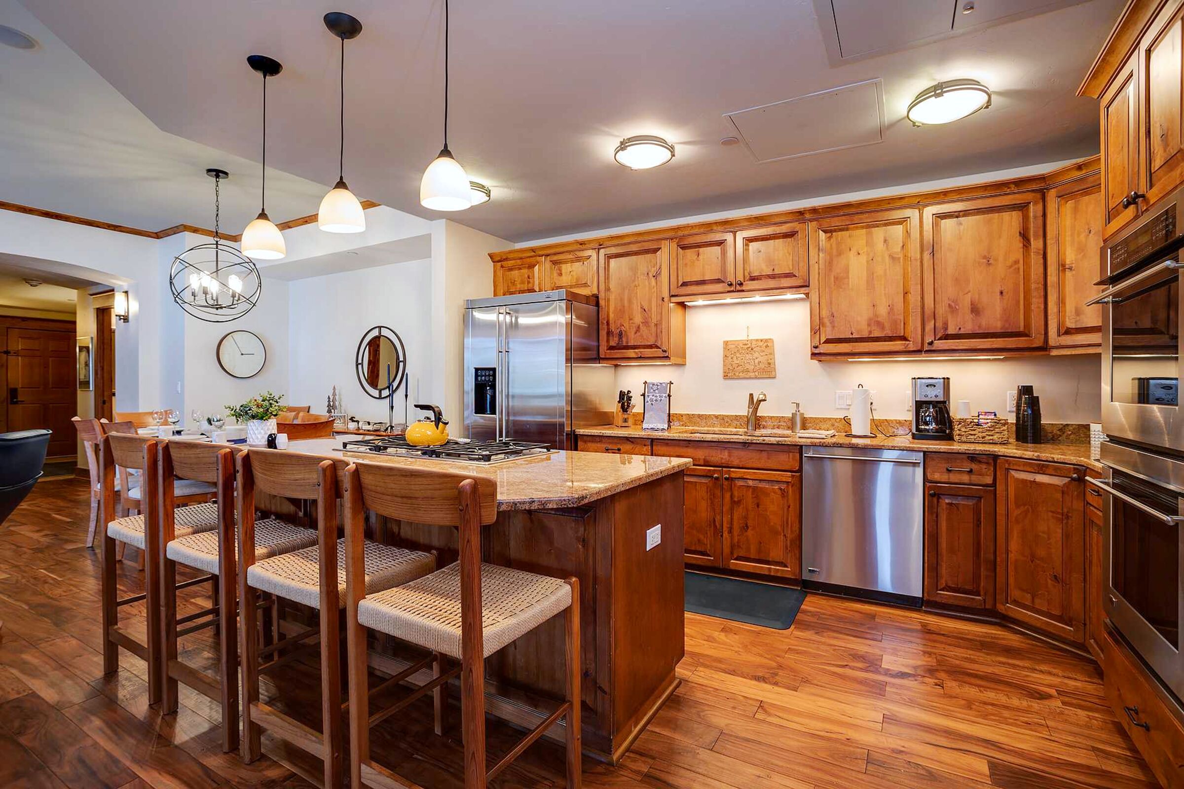 #4E - Kitchen