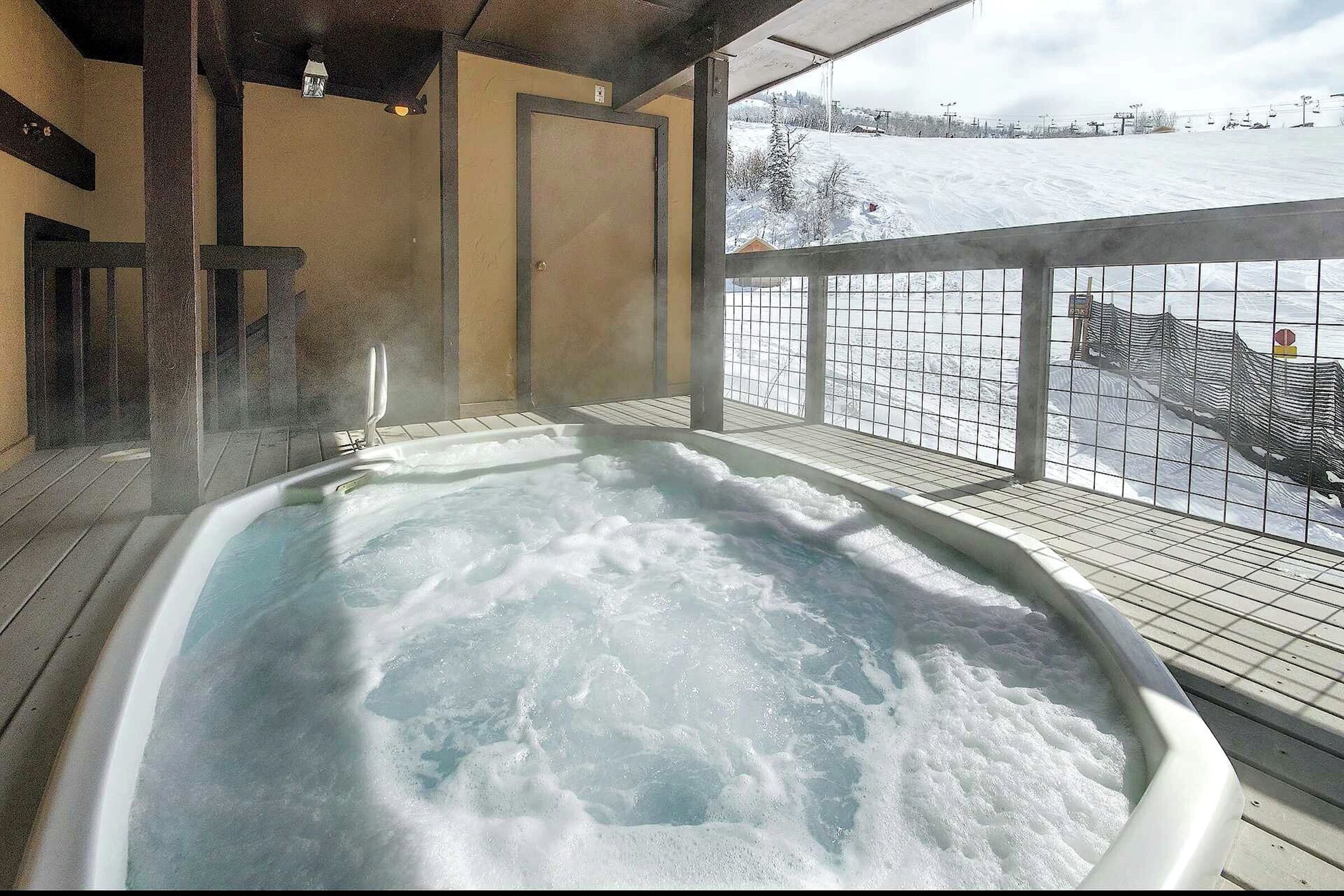Outdoor Hot Tub