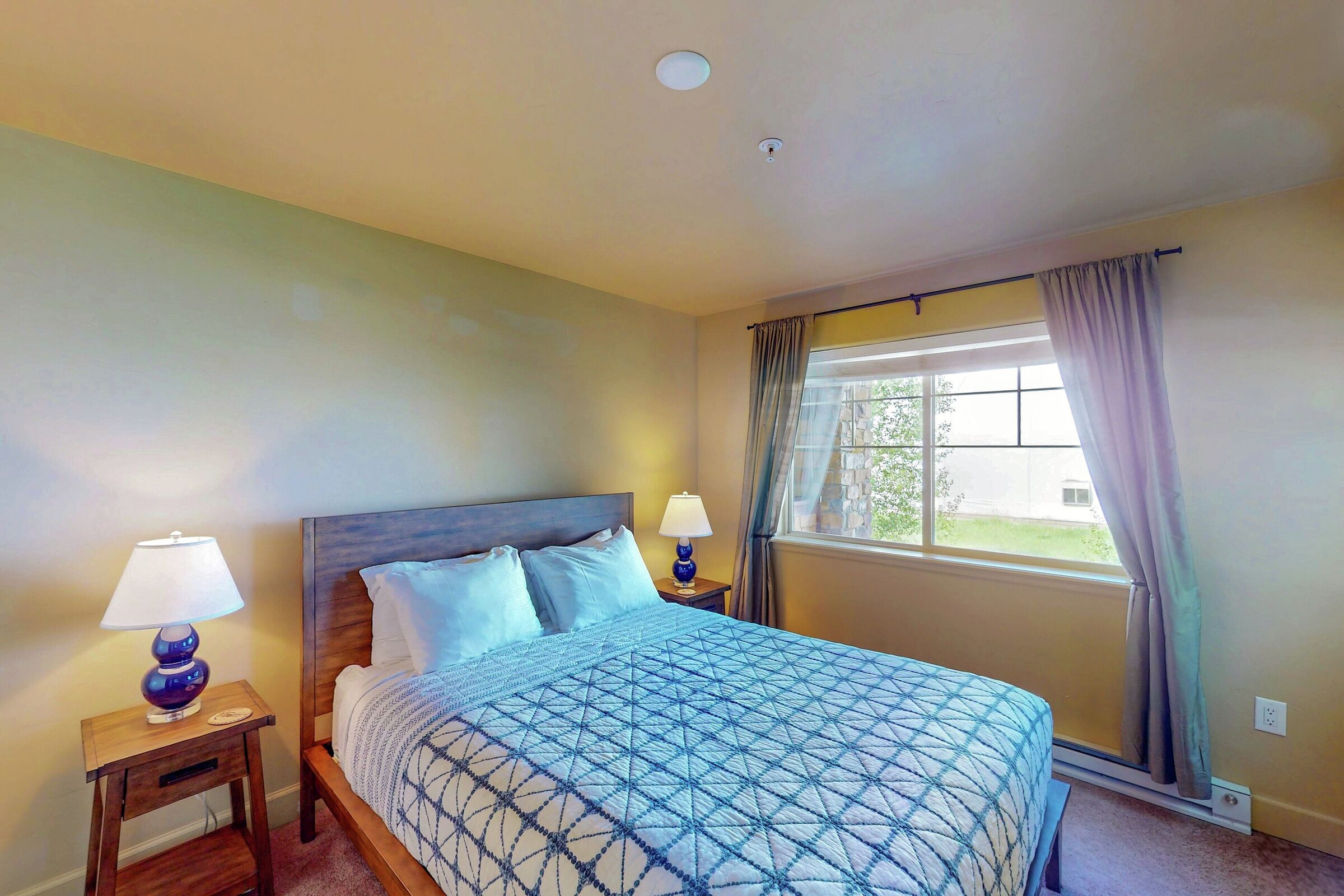 #4102 - Bedroom