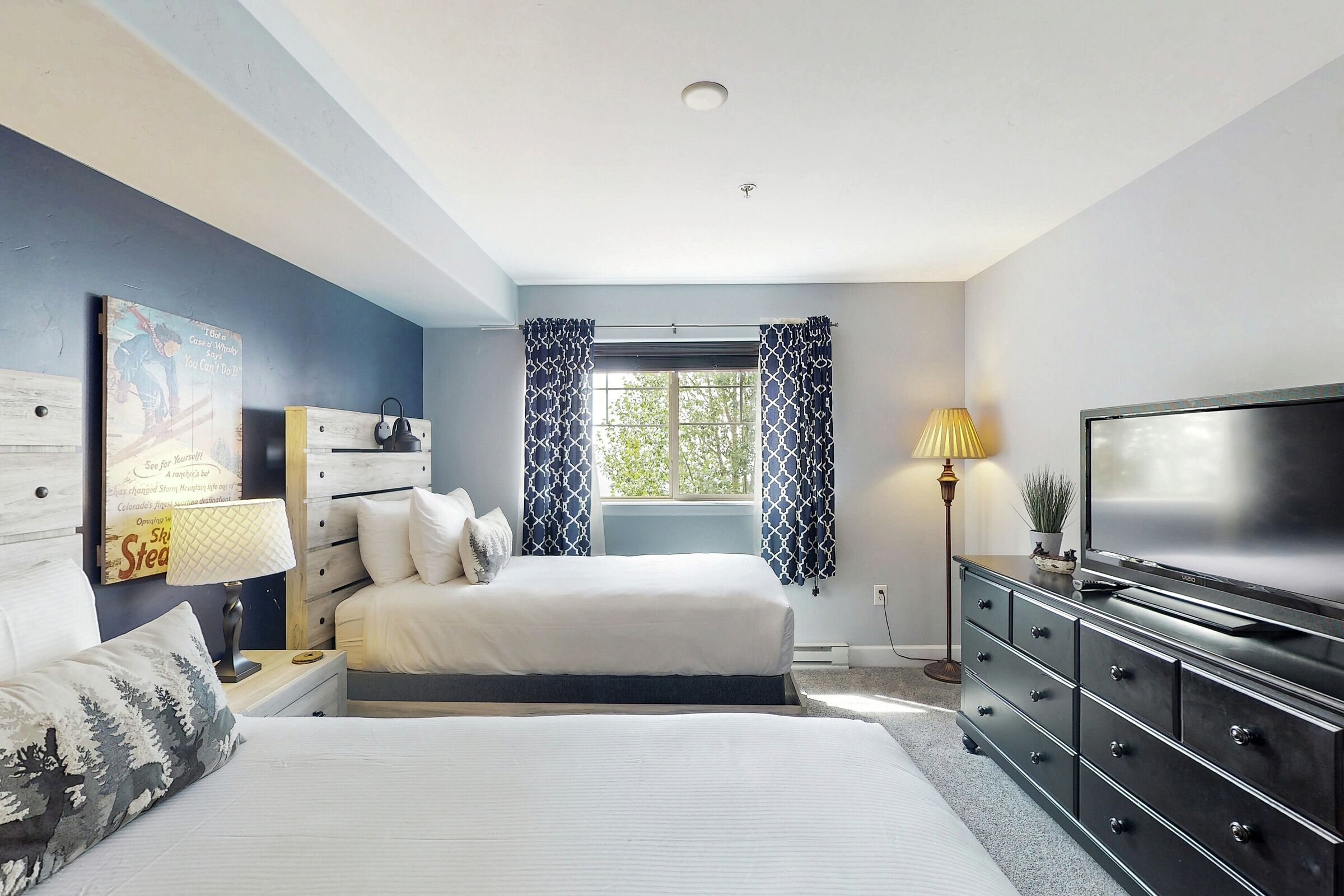 #4202 - Bedroom