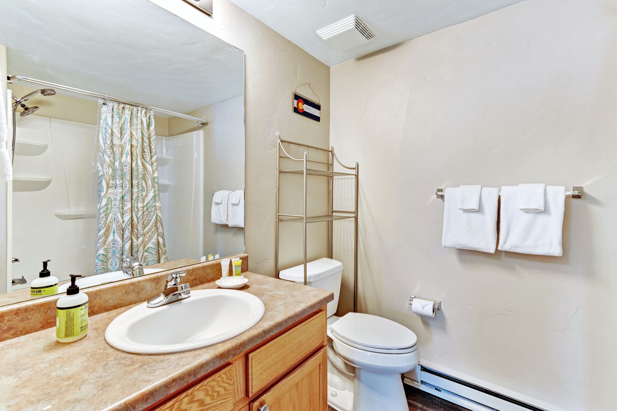 #4108 - Bathroom