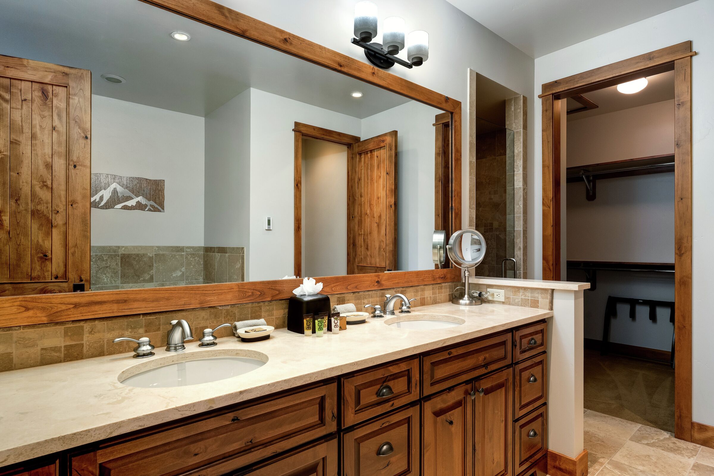 Master Ensuite Bathroom