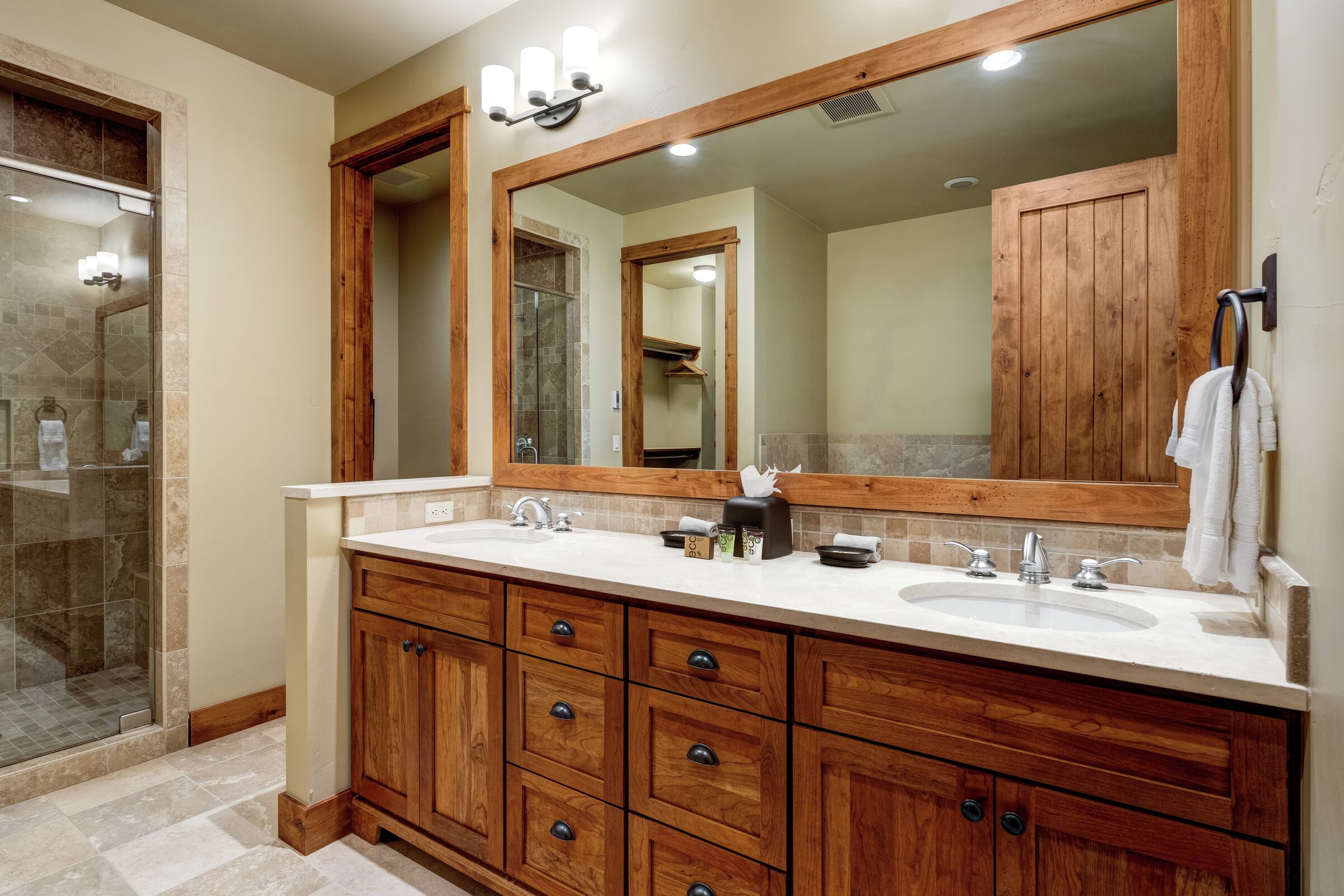 Master Ensuite Bathroom