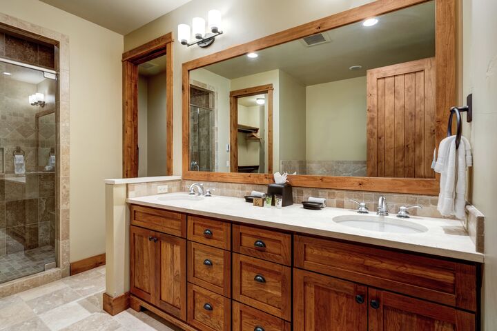 Hawthorn #23 - Master Ensuite Bathroom