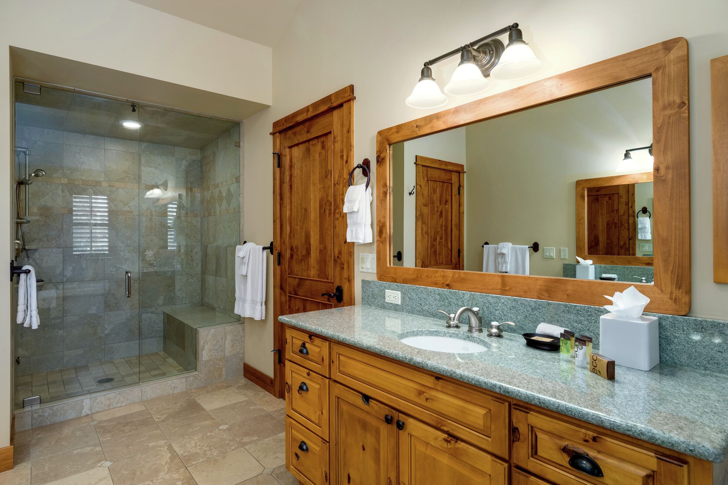Master Ensuite Bathroom
