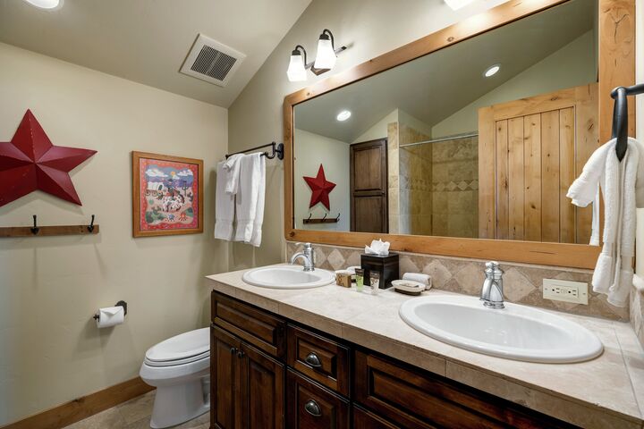 Lodgepole #97 - Ensuite Bathroom