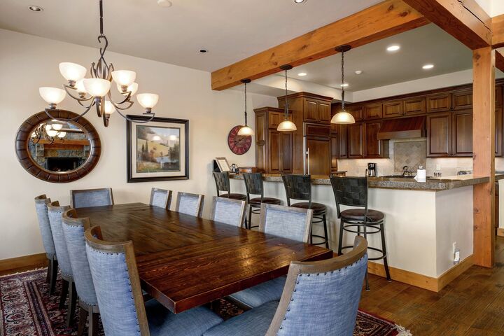 Lodgepole #97 - Dining Area