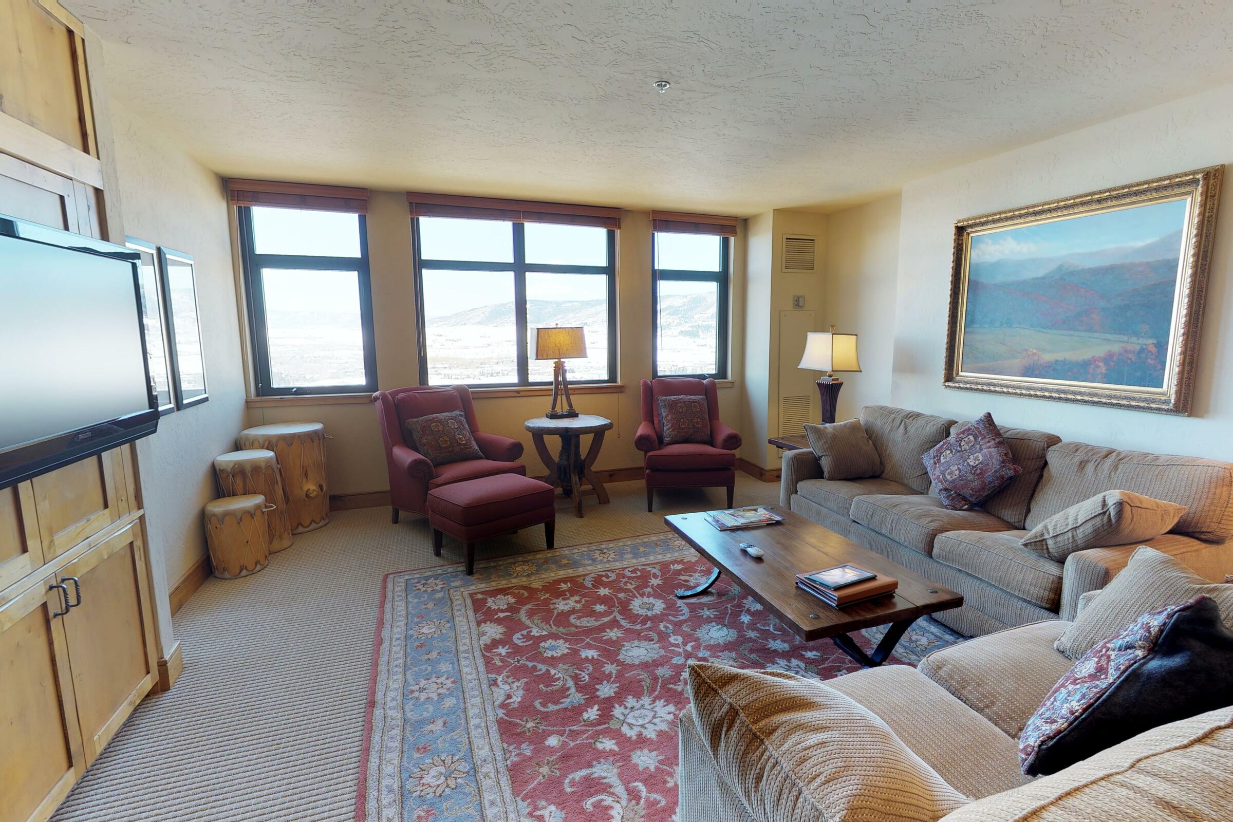 703 - Living Room