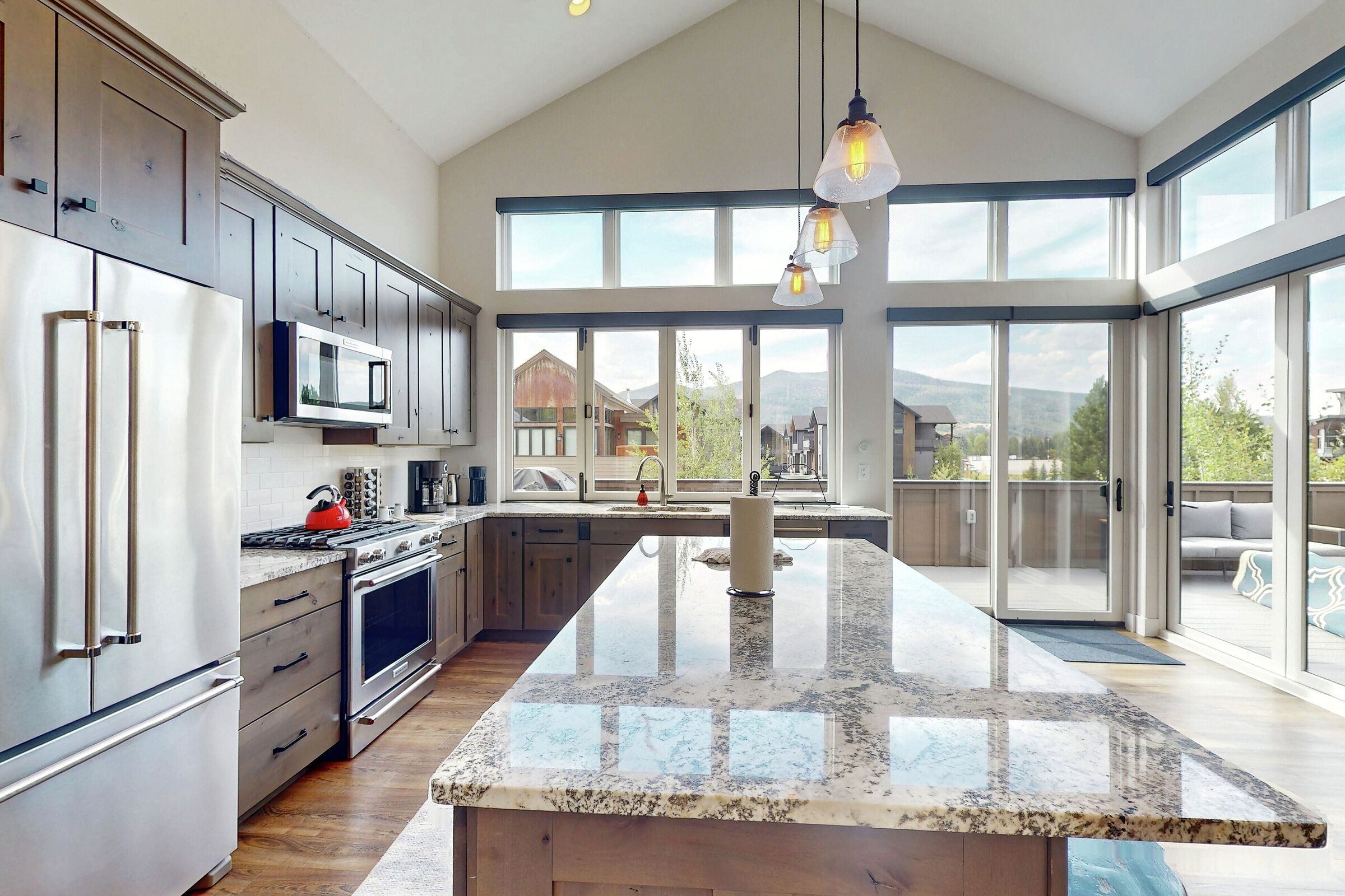 3 Bdrm - Kitchen