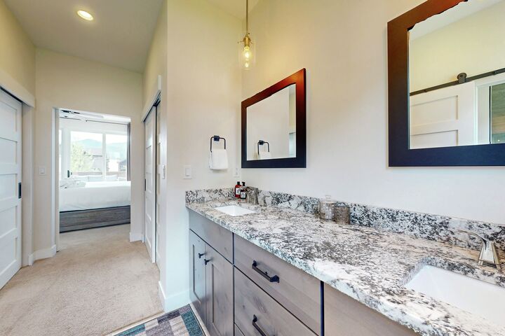 3 Bdrm - Master Ensuite Bathroom