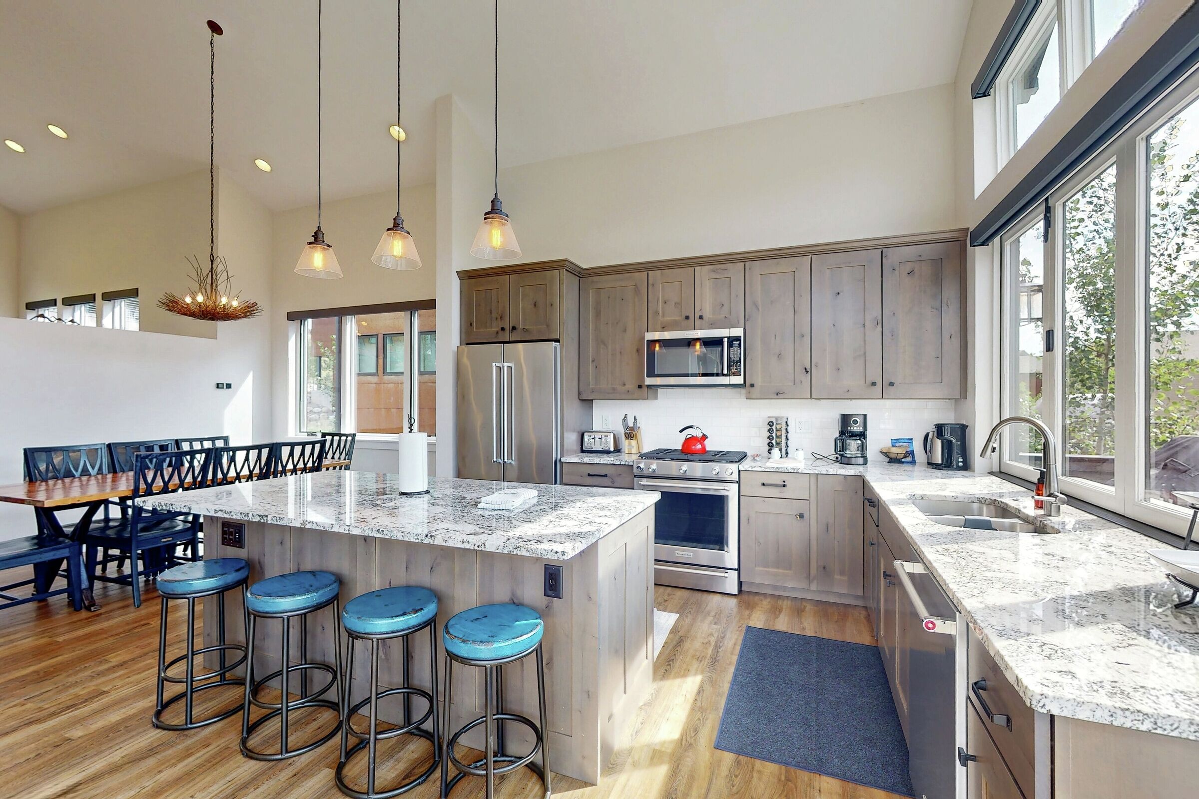3 Bdrm - Kitchen