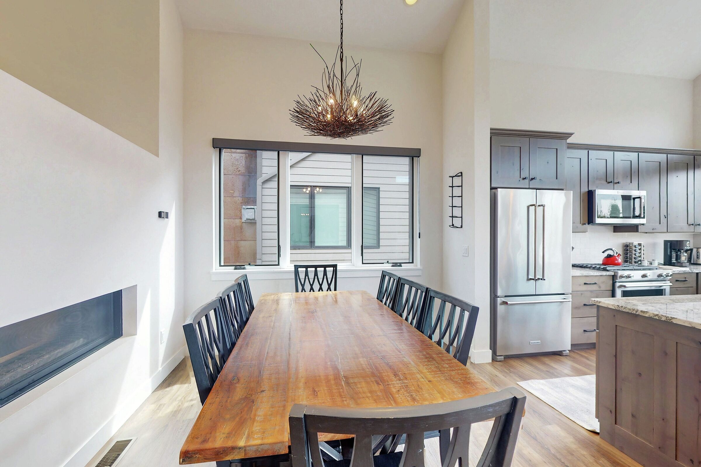 3 Bdrm - Dining Area