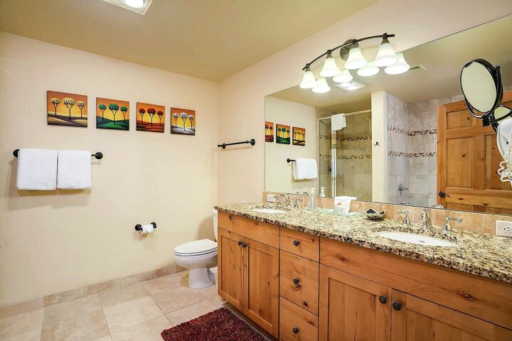 Master Ensuite Bathroom