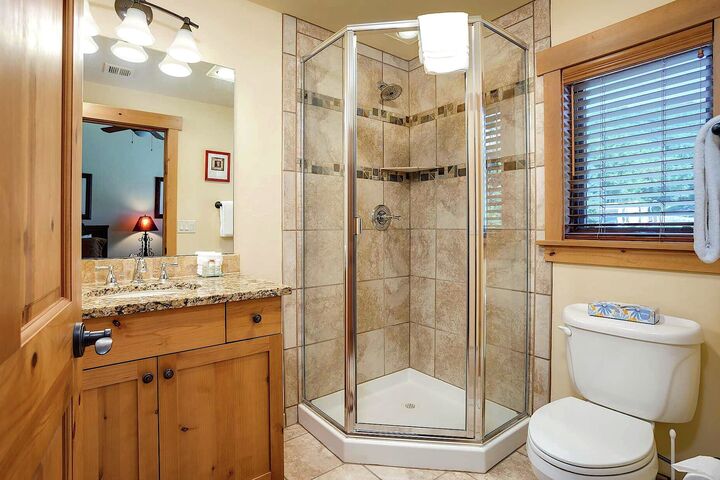 Ensuite Bathroom