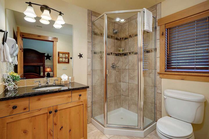 Ensuite Bathroom