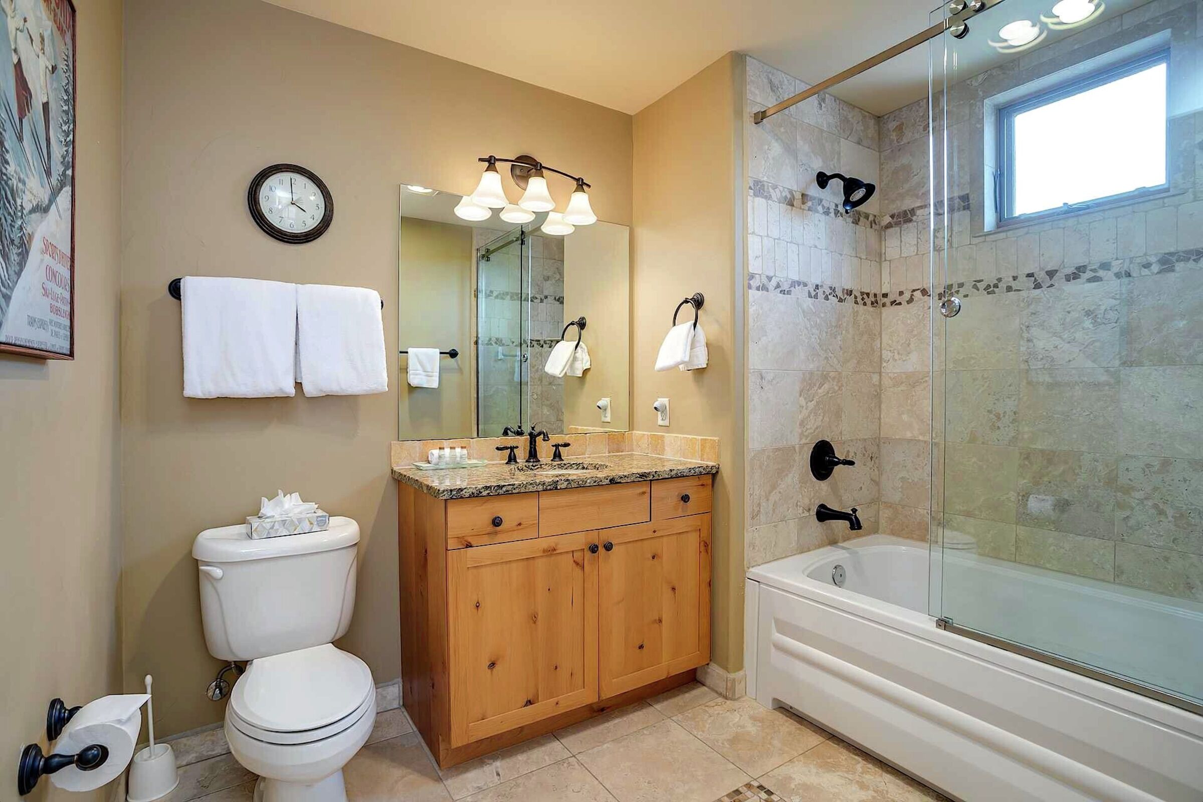 #4110 - Master Ensuite Bathroom