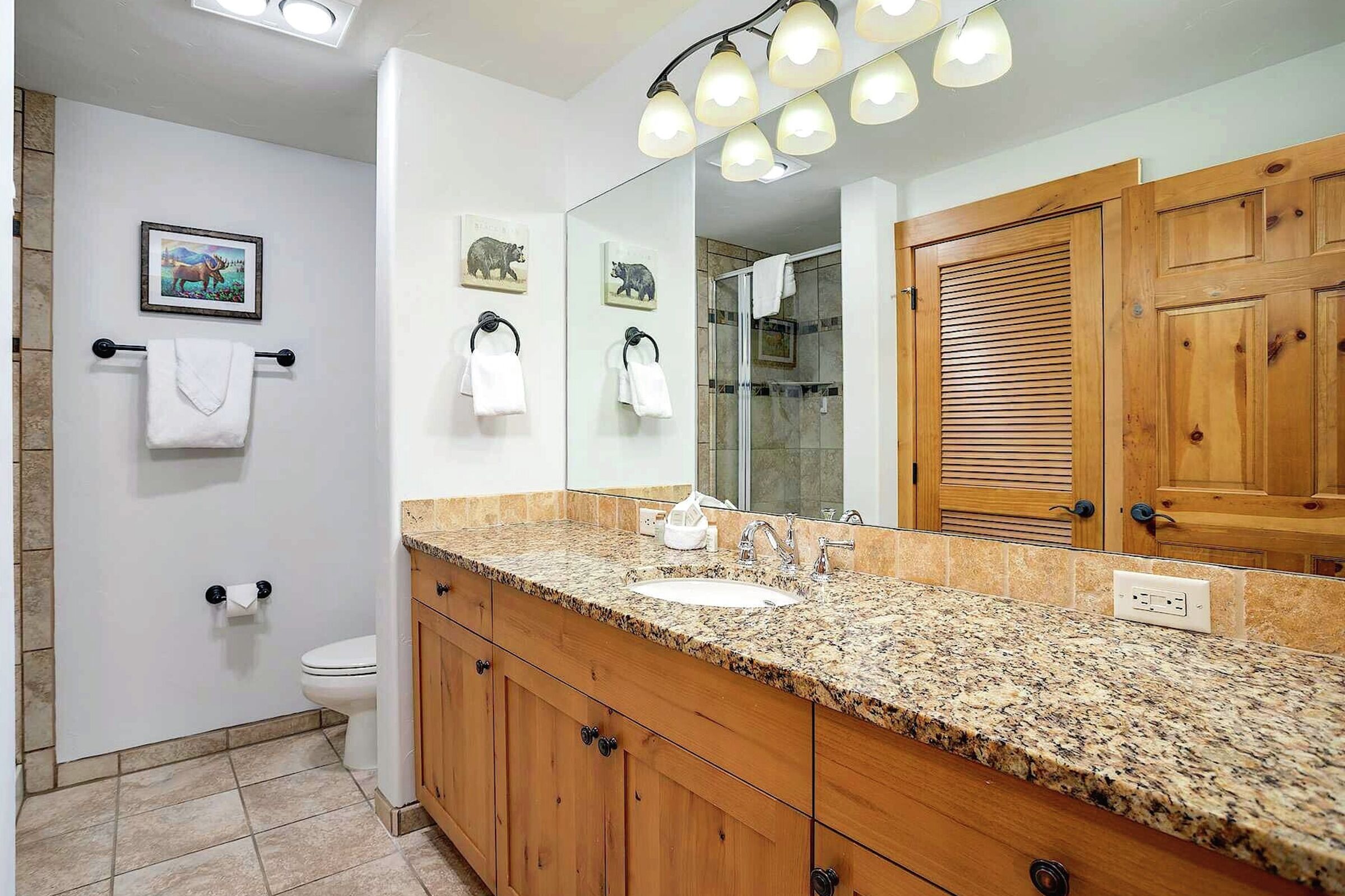 #4107 - Bathroom