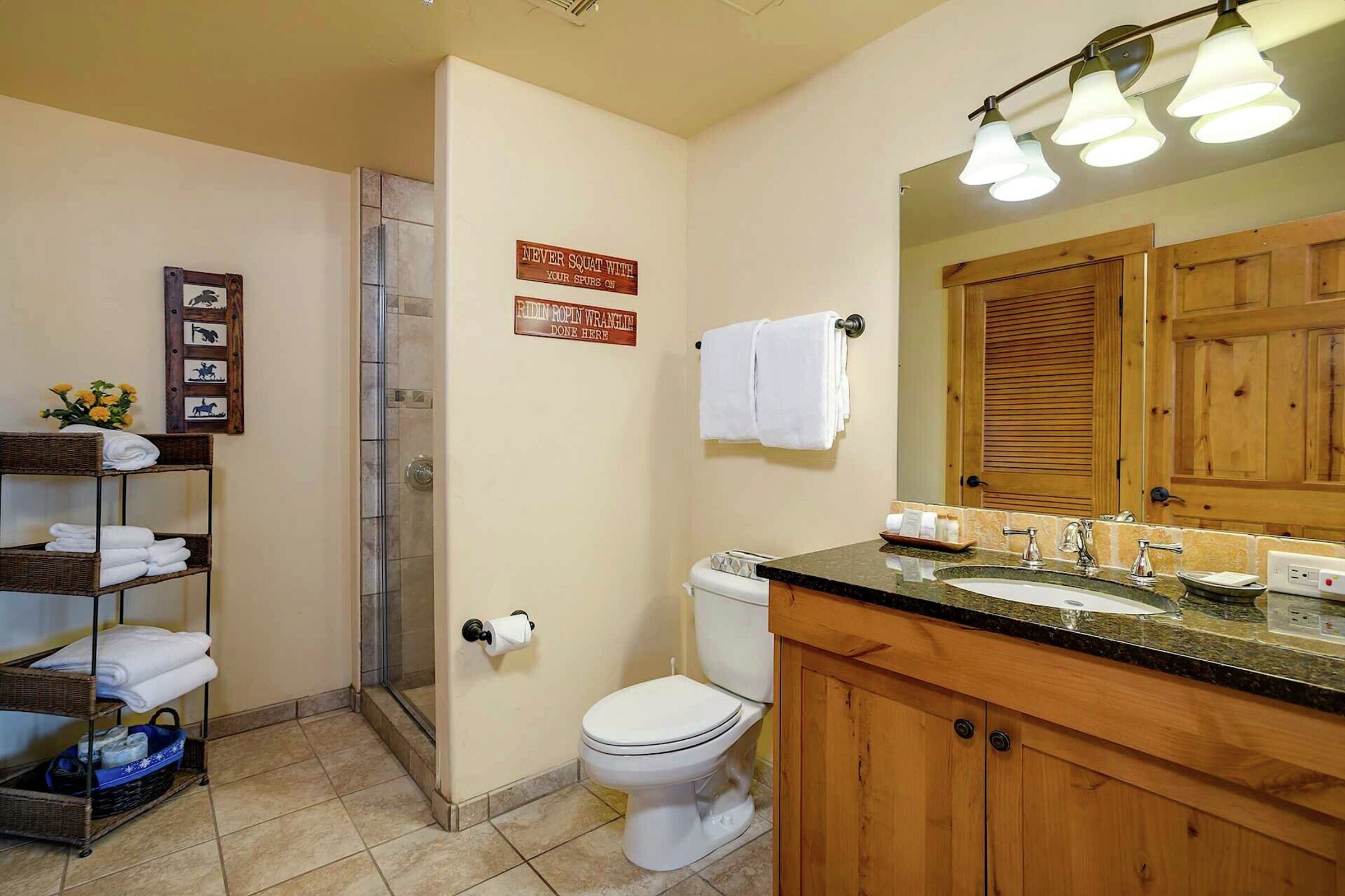 #4207 - Bathroom