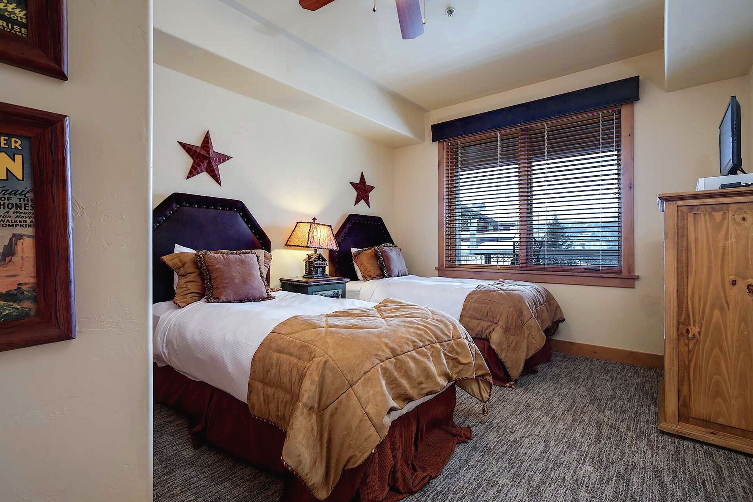 #4207 - Bedroom