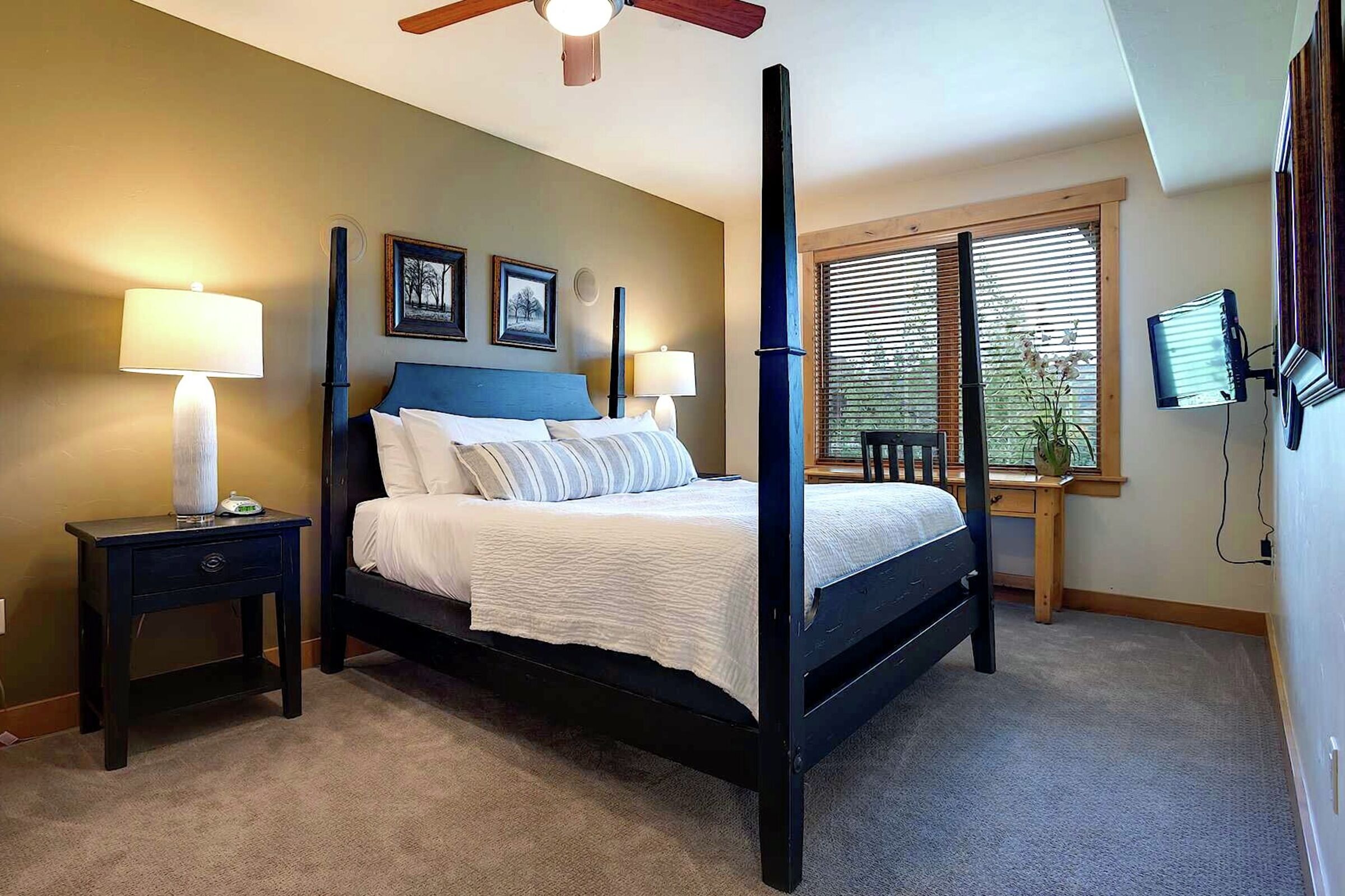#4305 - Bedroom