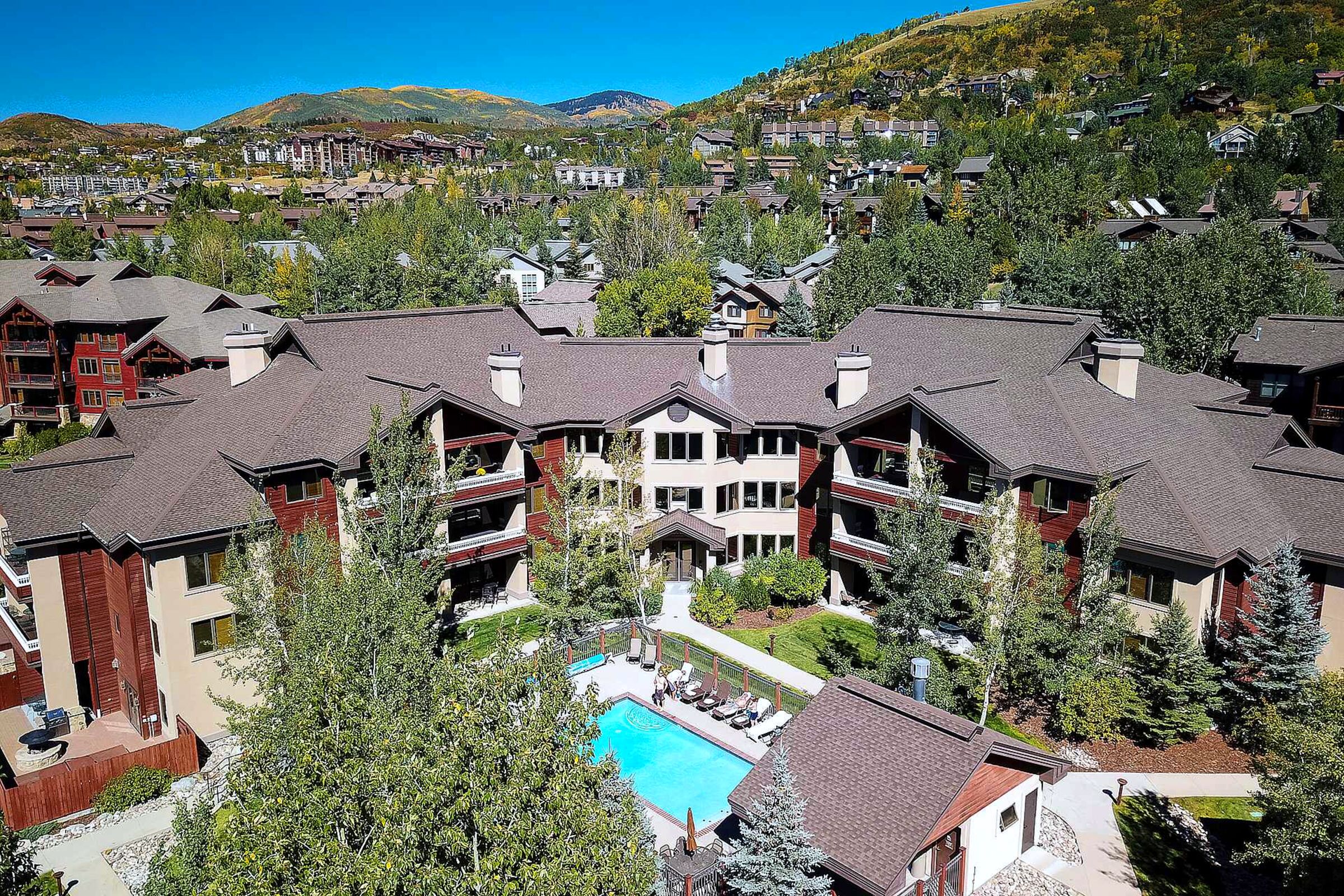 Aspen Lodge at Trappeur's Crossing - Summer