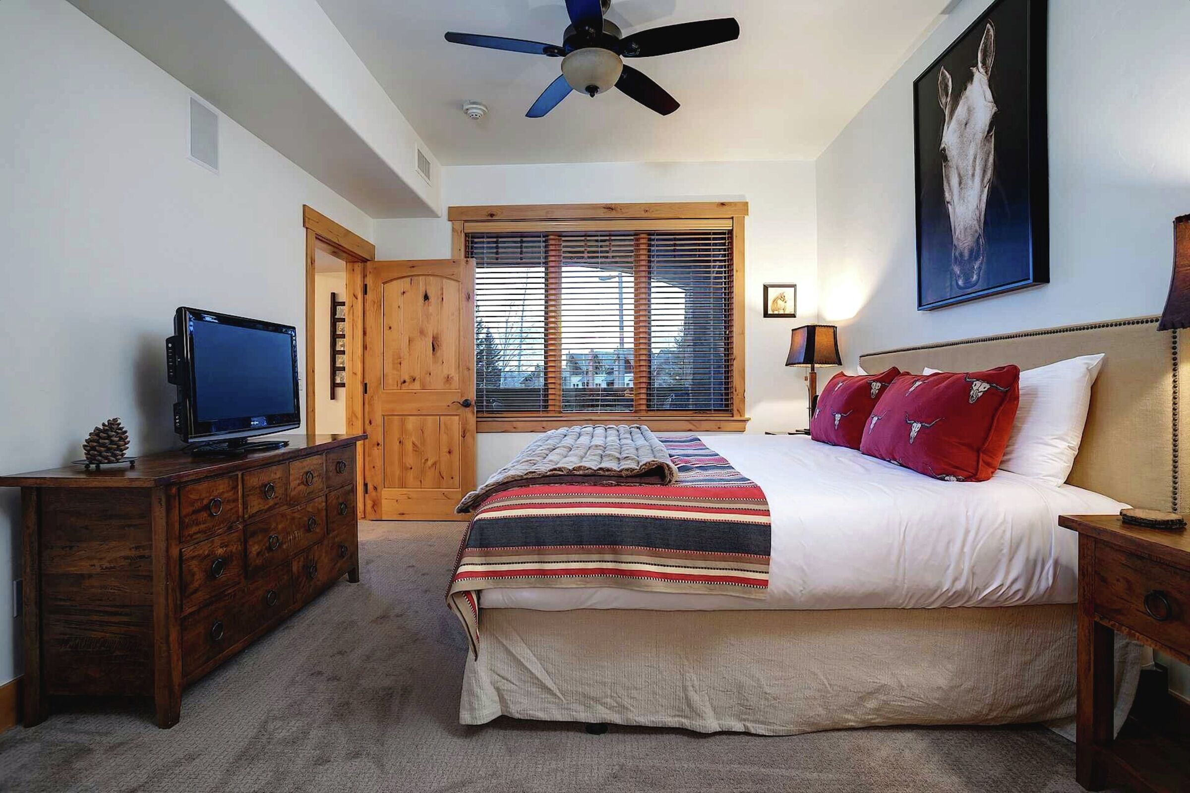 #6102 - Bedroom