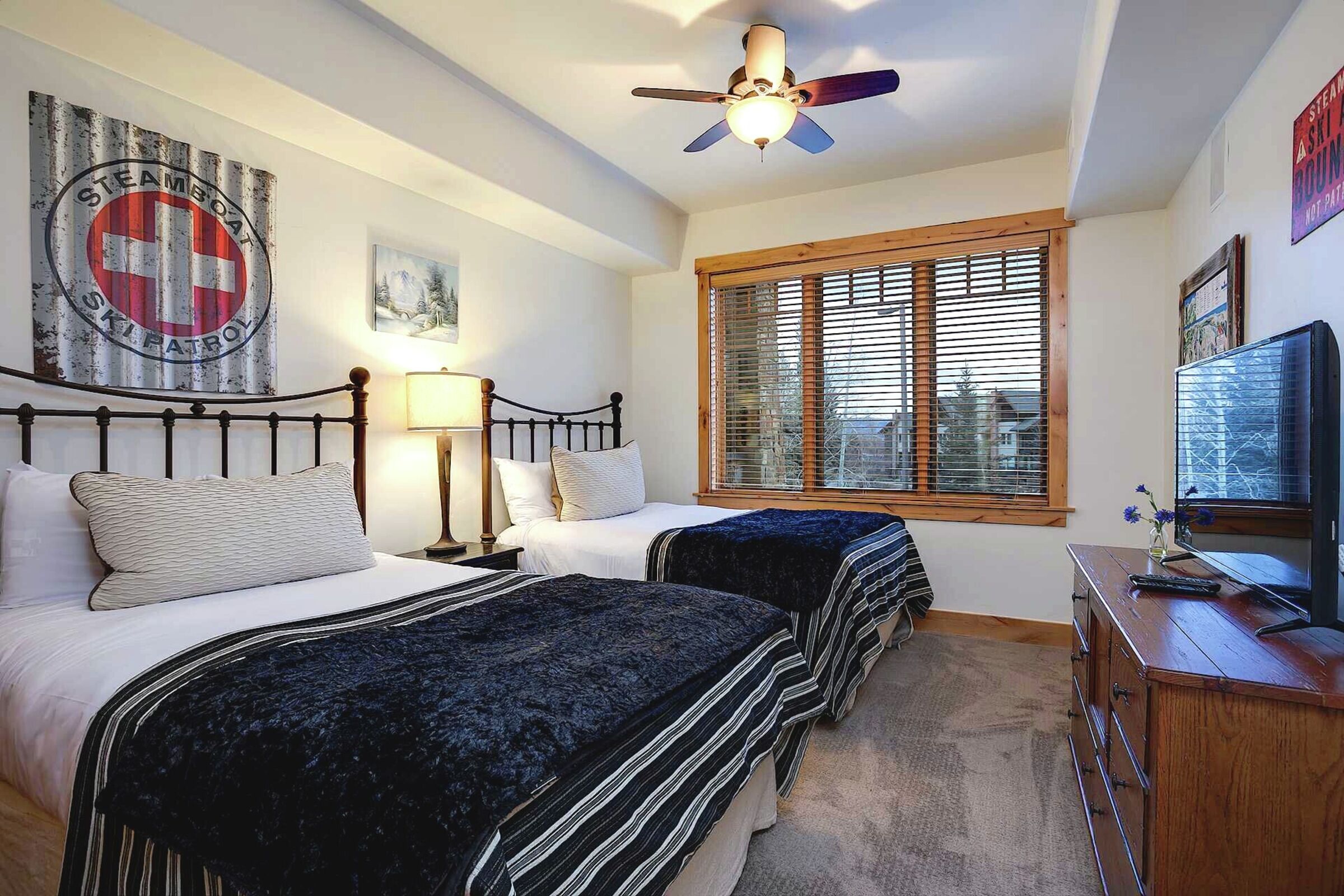 #6102 - Bedroom