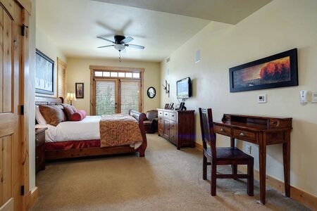 Unit Photo