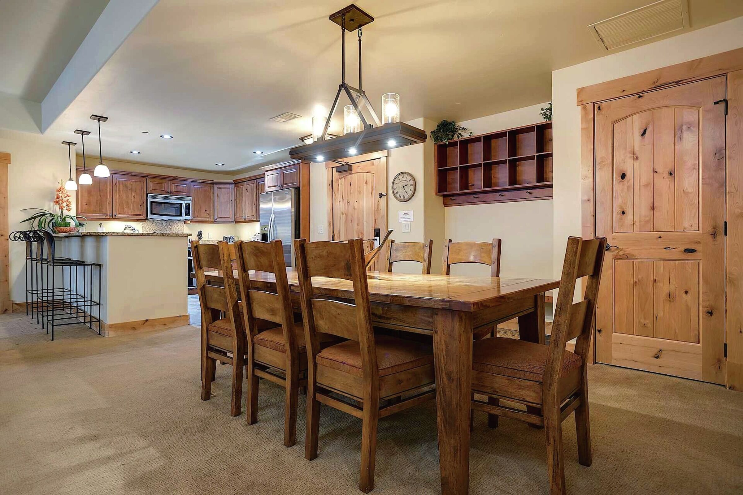 #6209 - Dining Area
