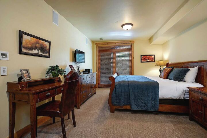 #6112 - Master Bedroom