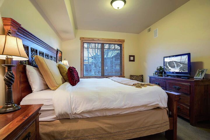 #6104 - Master Bedroom