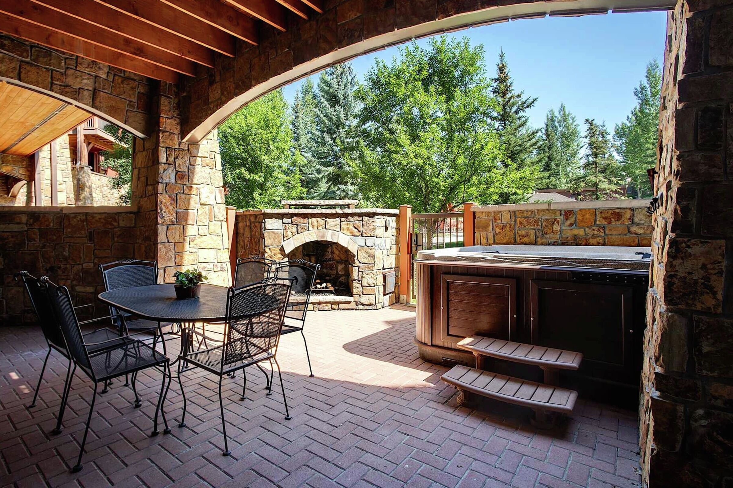 #6110 - Patio with Hot Tub & Outdoor Fireplace