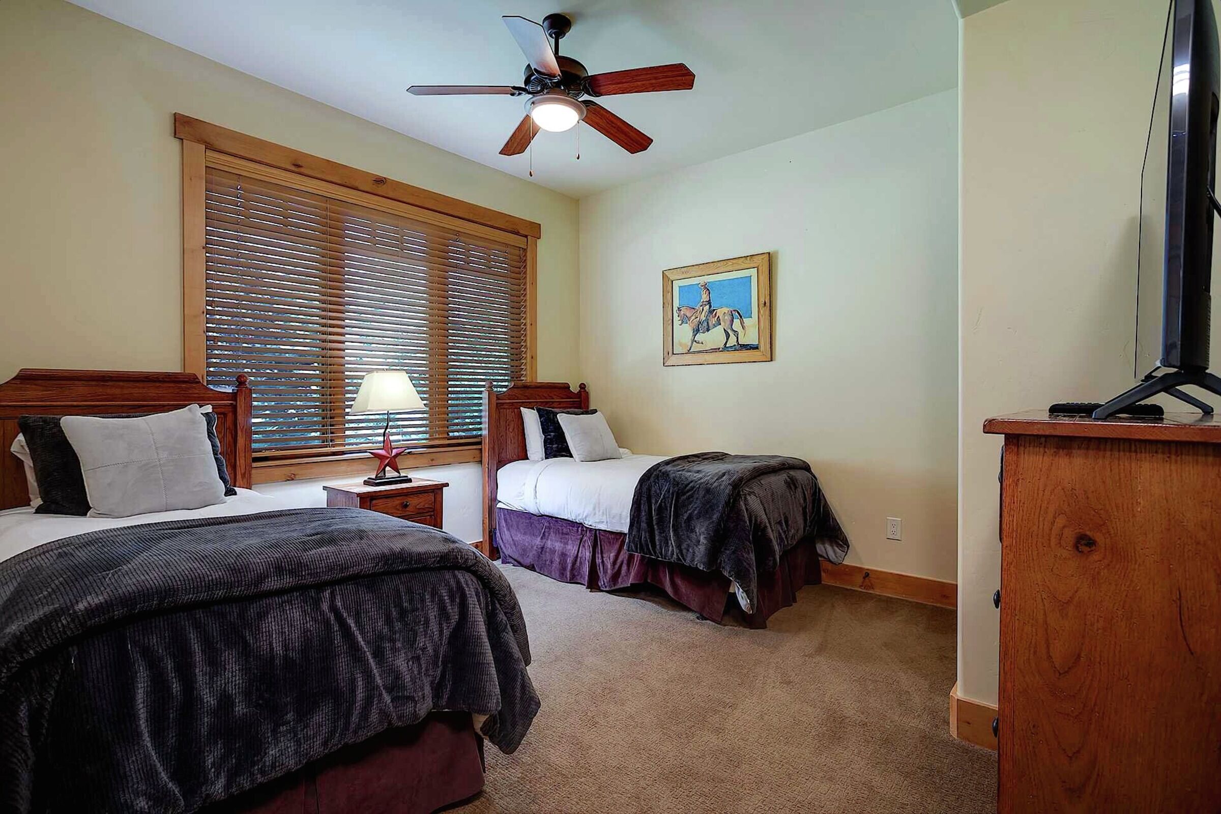 #6105 - Bedroom