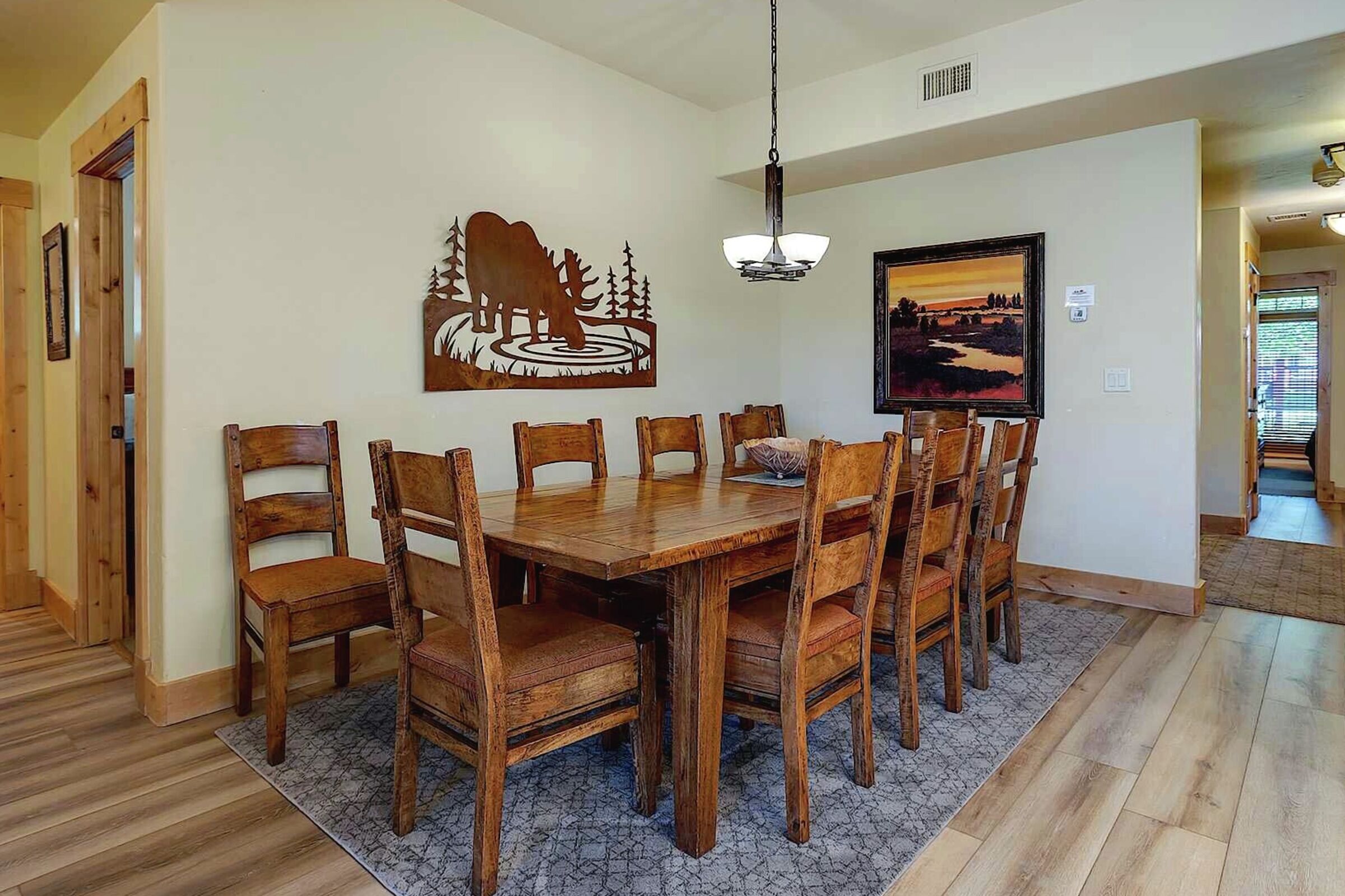 #6105 - Dining Area