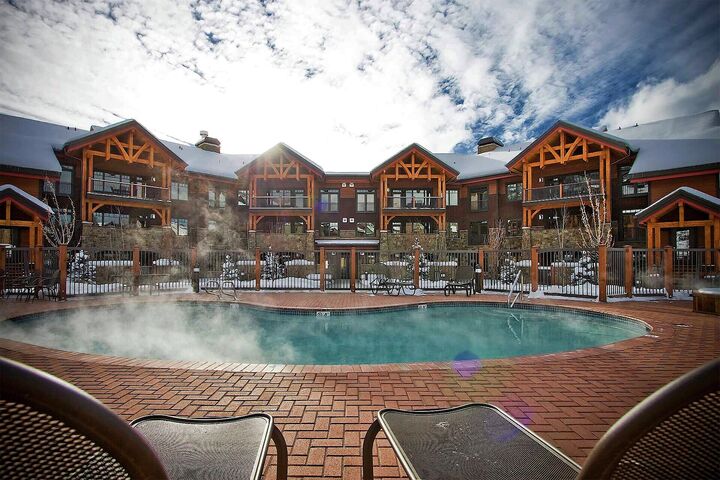 Outdoor Heated Swimming Pool