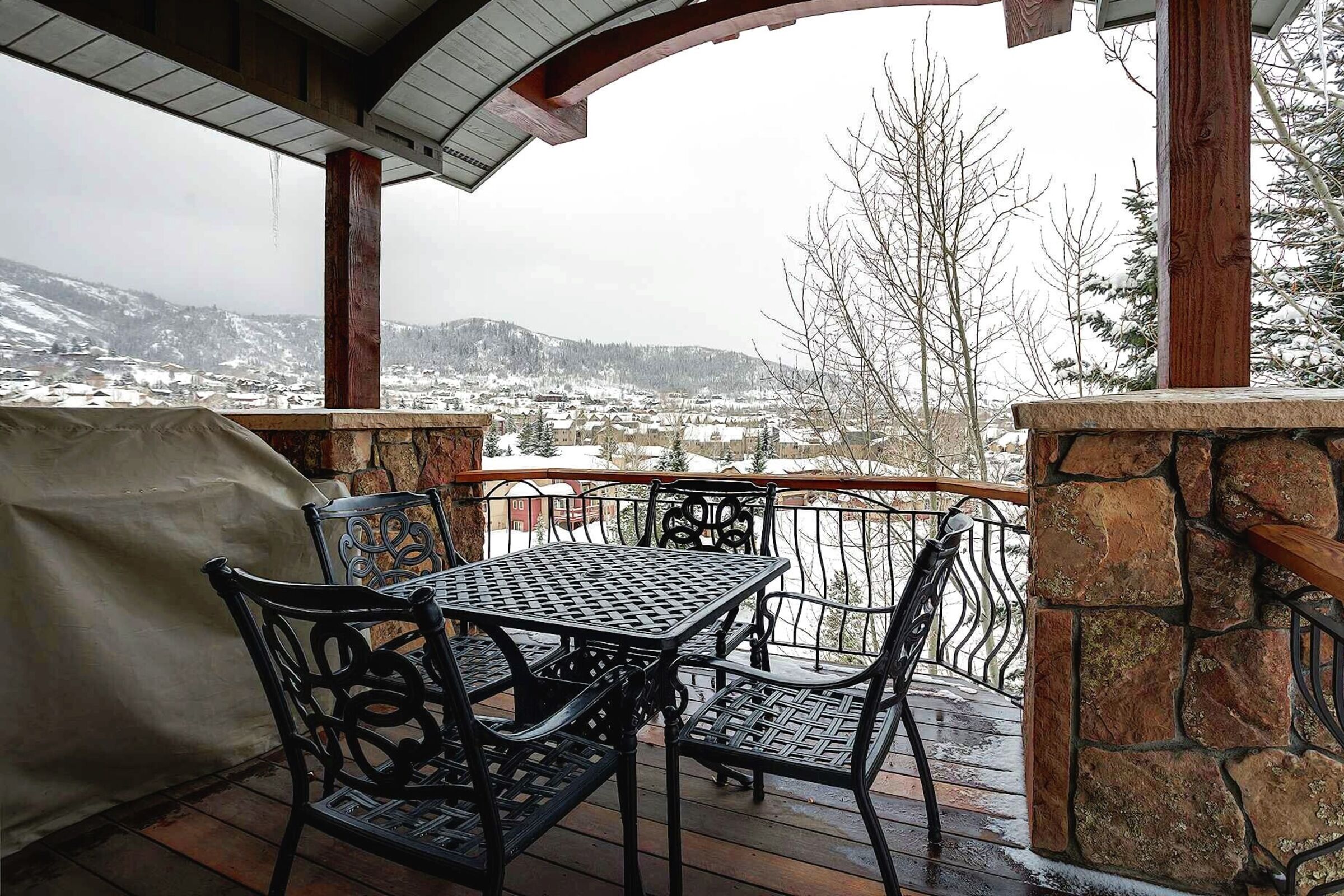 Balcony with BBQ