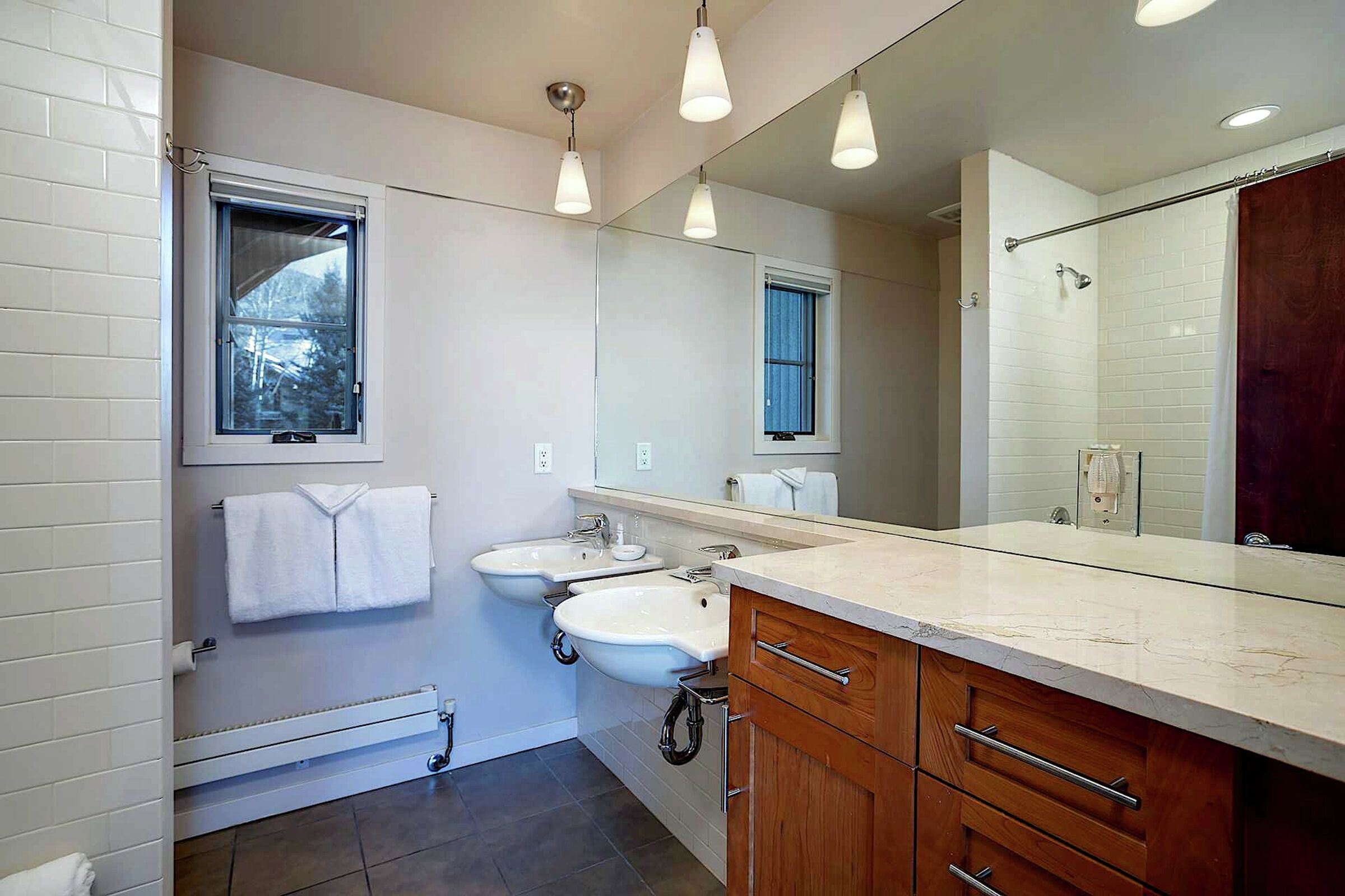 Master Ensuite Bathroom